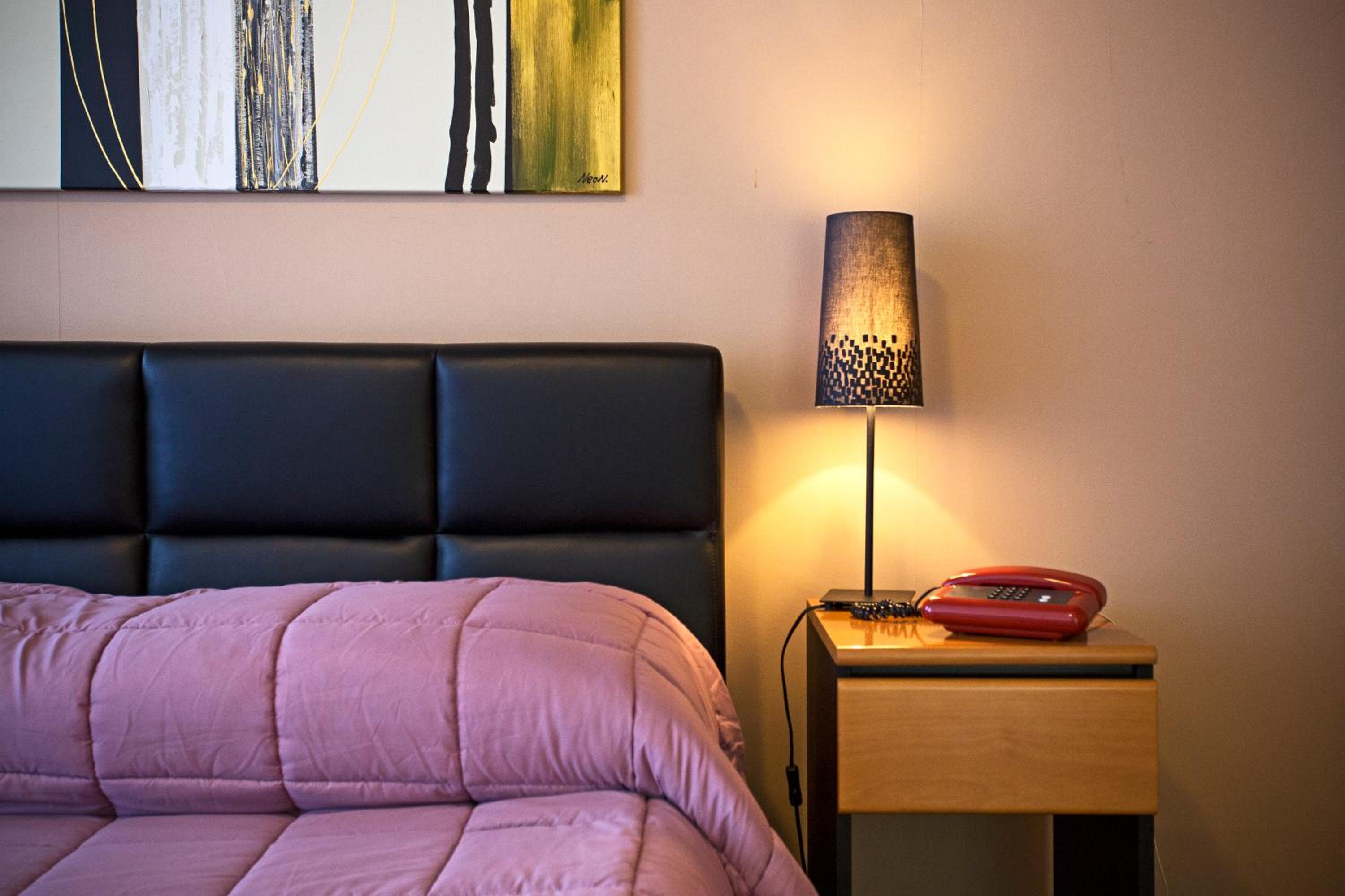 Standard Double Room - Photo 7
