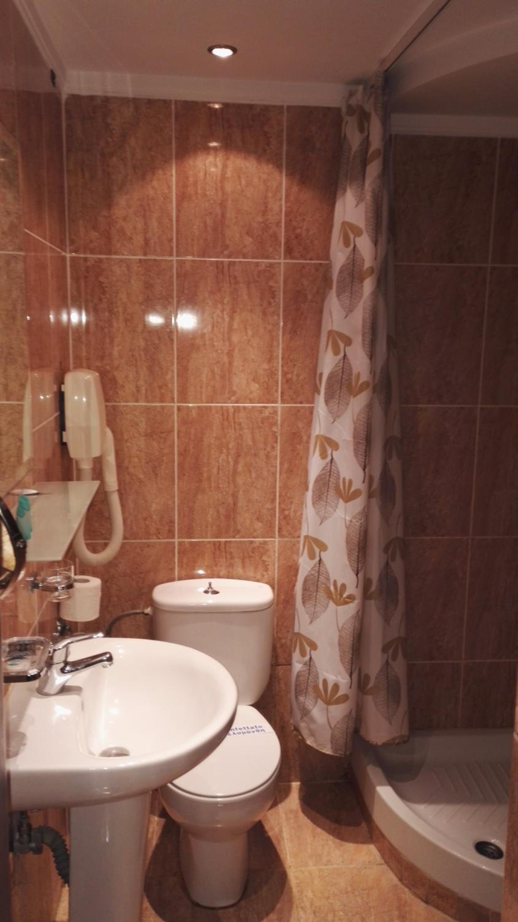 Double or Twin Room photo 2