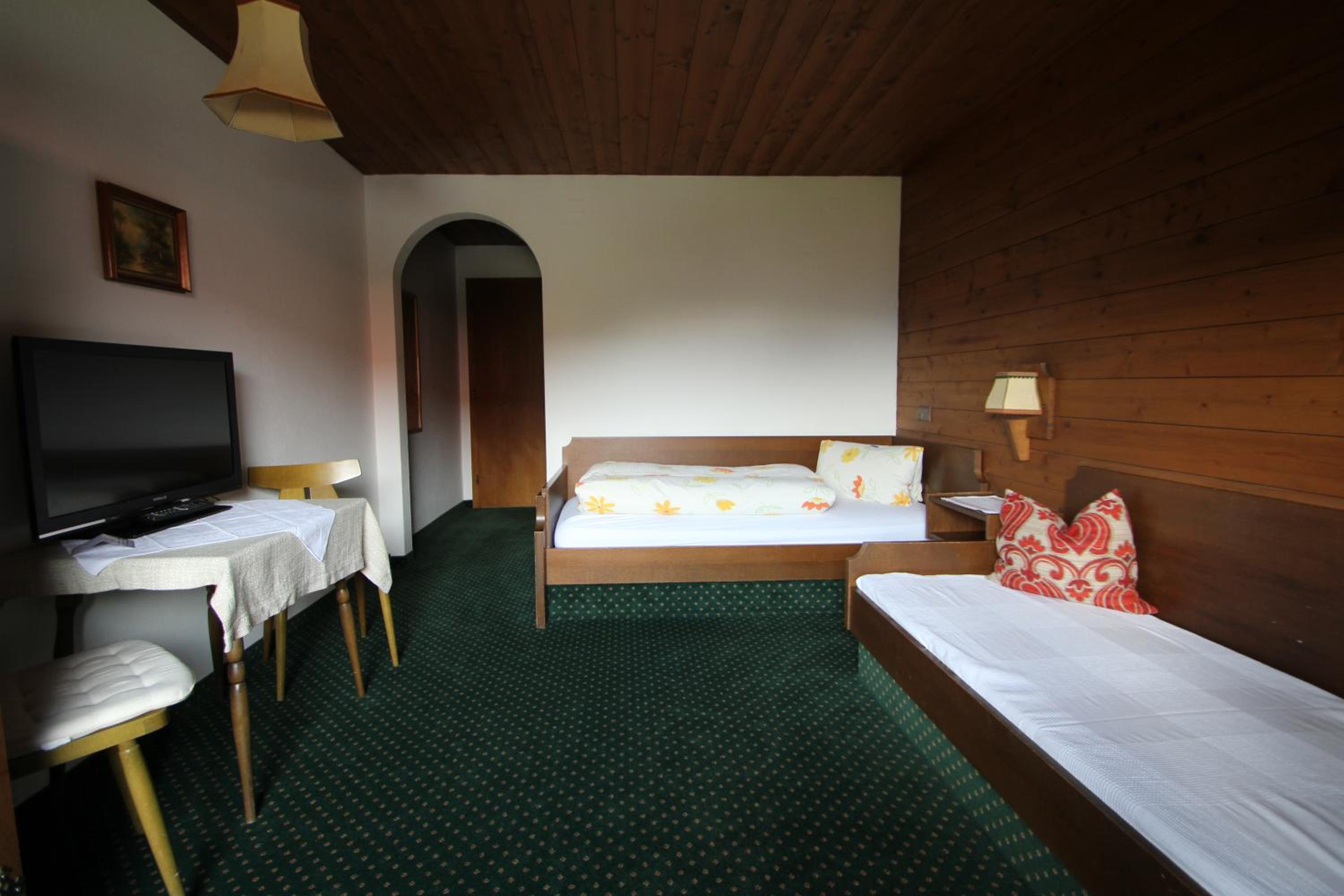 Single Room with Balcony photo 2