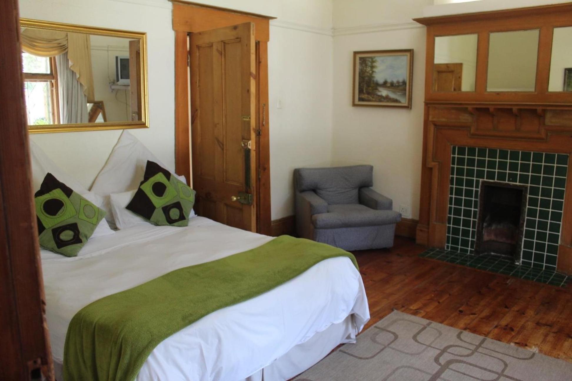 Standard Queen Room photo 1