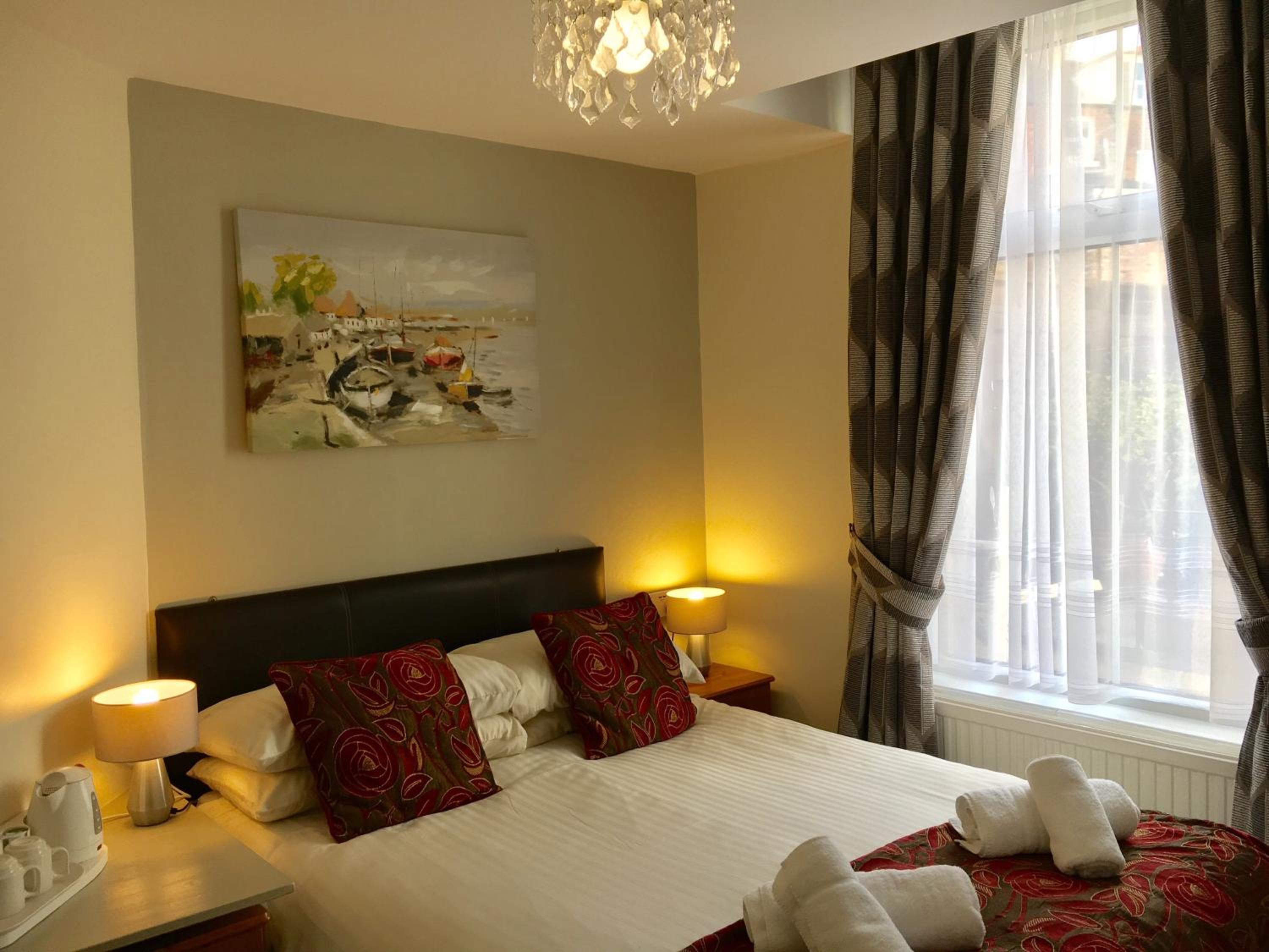 Small Double Room photo 2