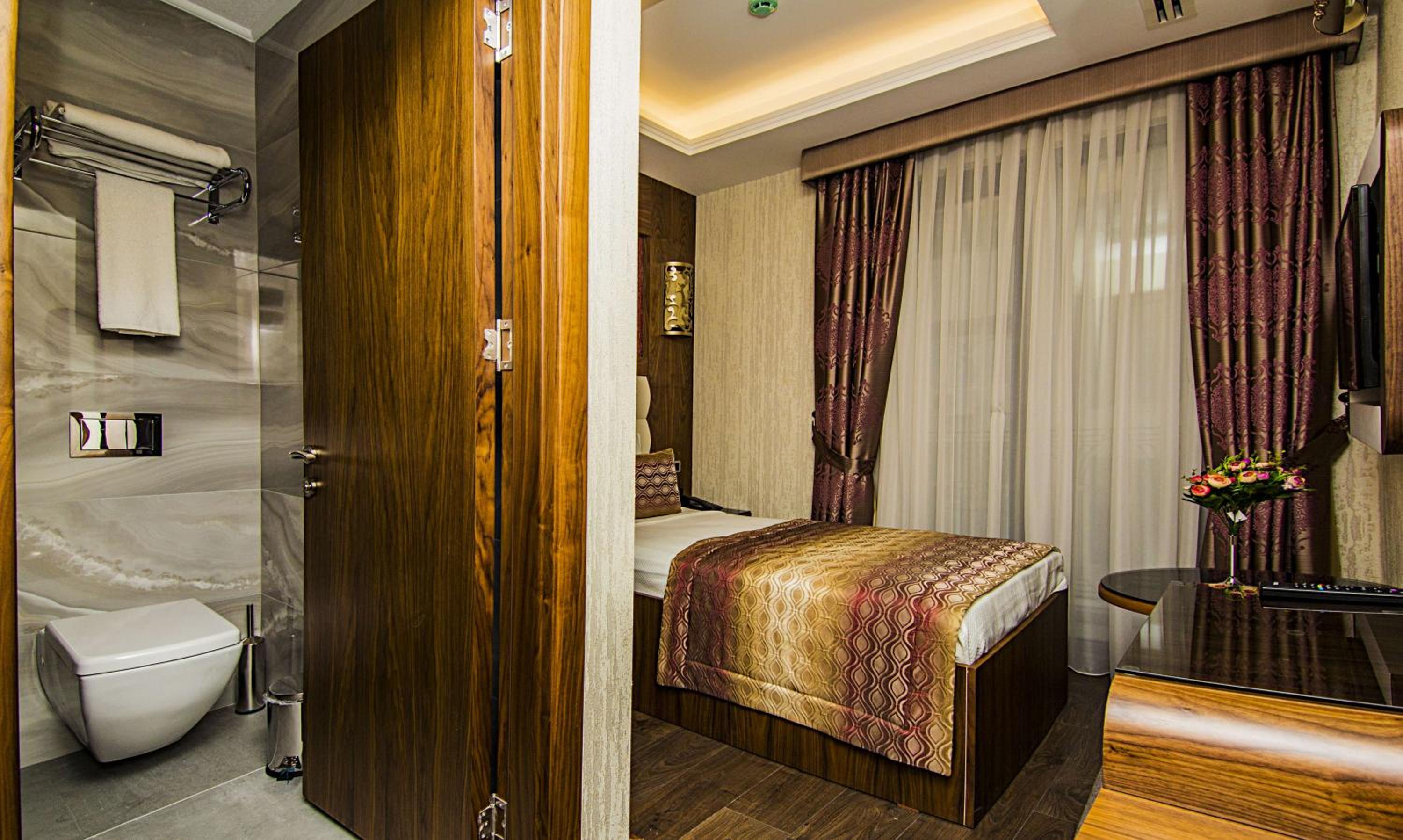 Superior Single Room photo 3