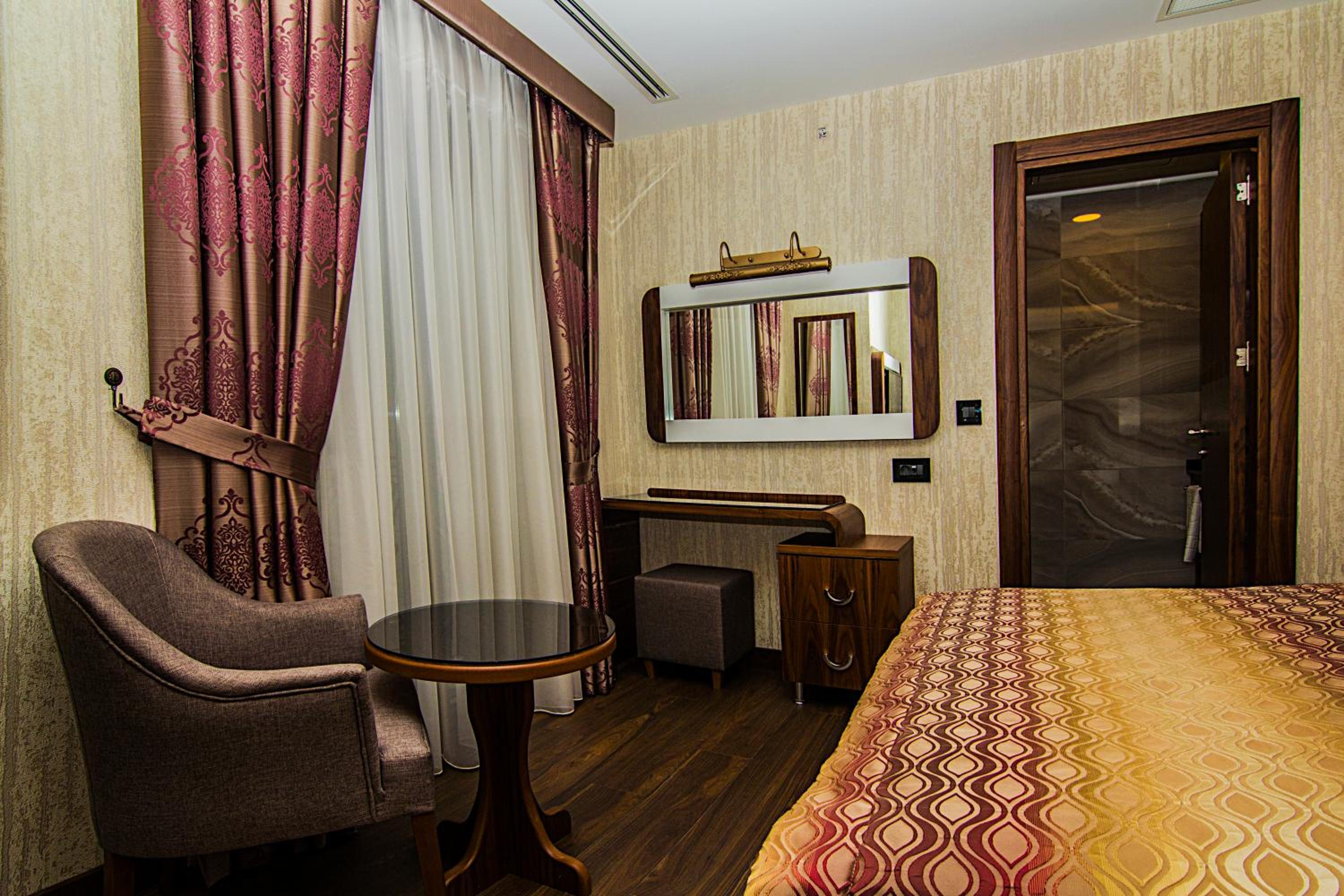 Superior Double Or Twin Room photo 3