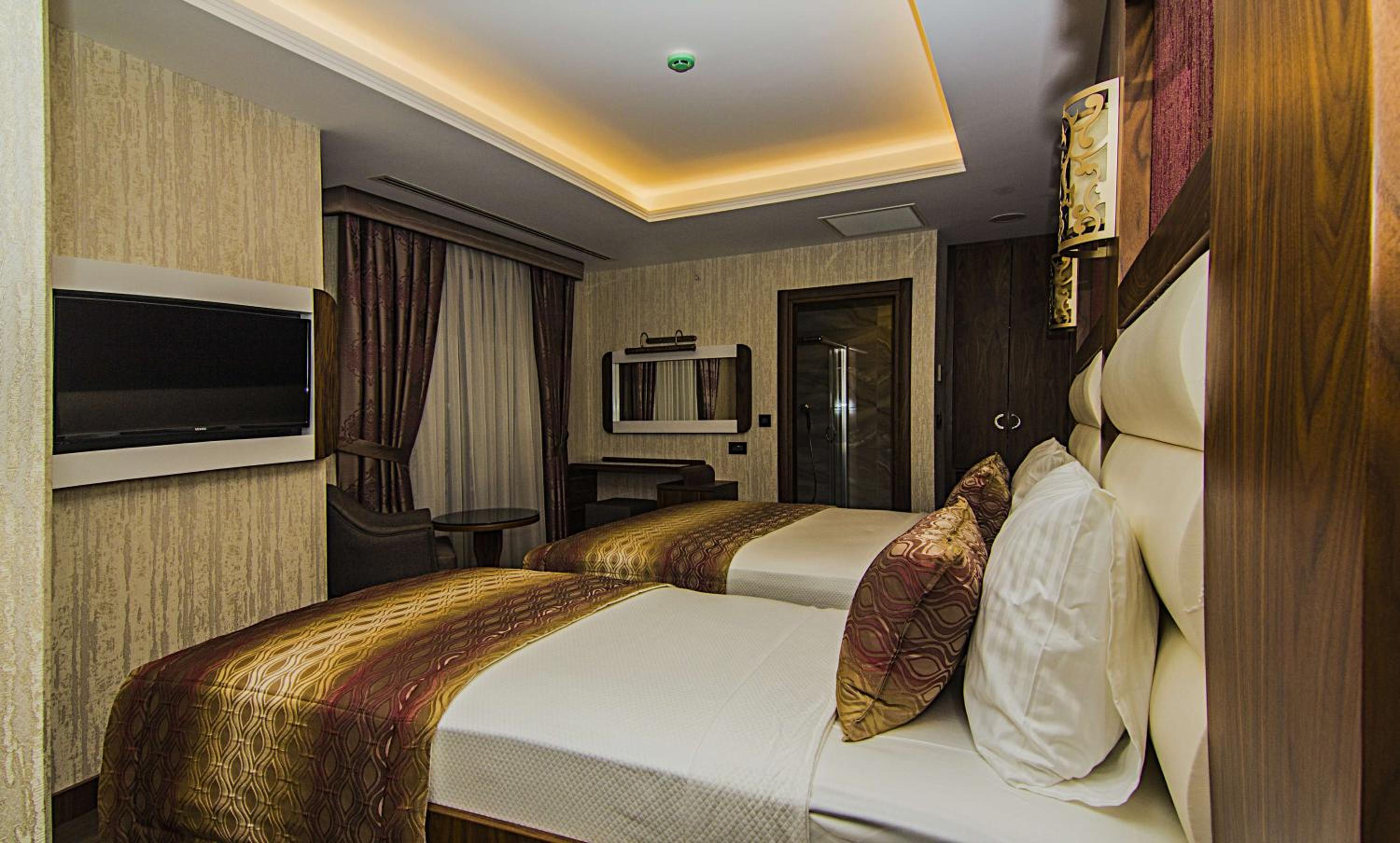 Superior Double Or Twin Room photo 2