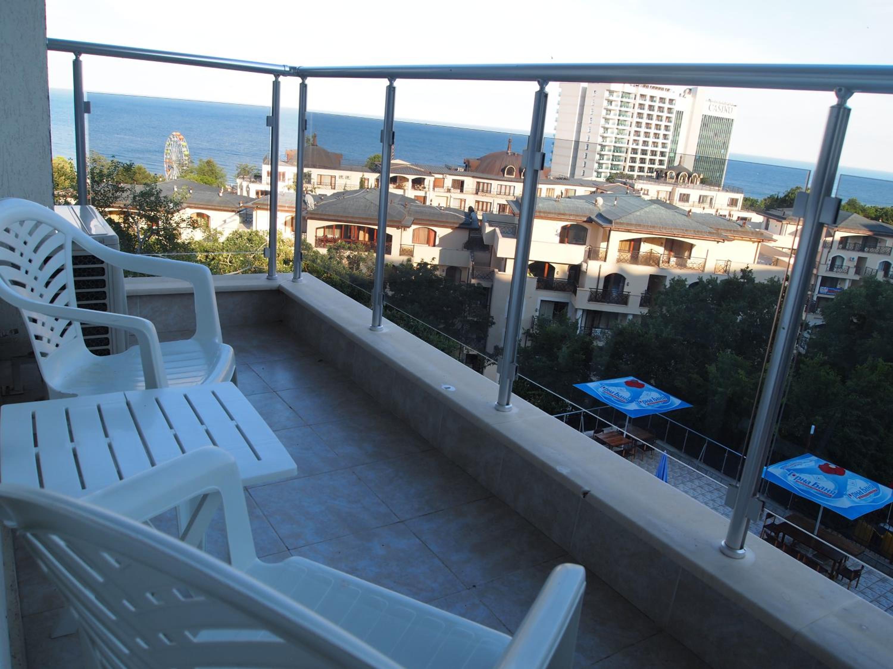 Studio Apartment with Sea View photo 1