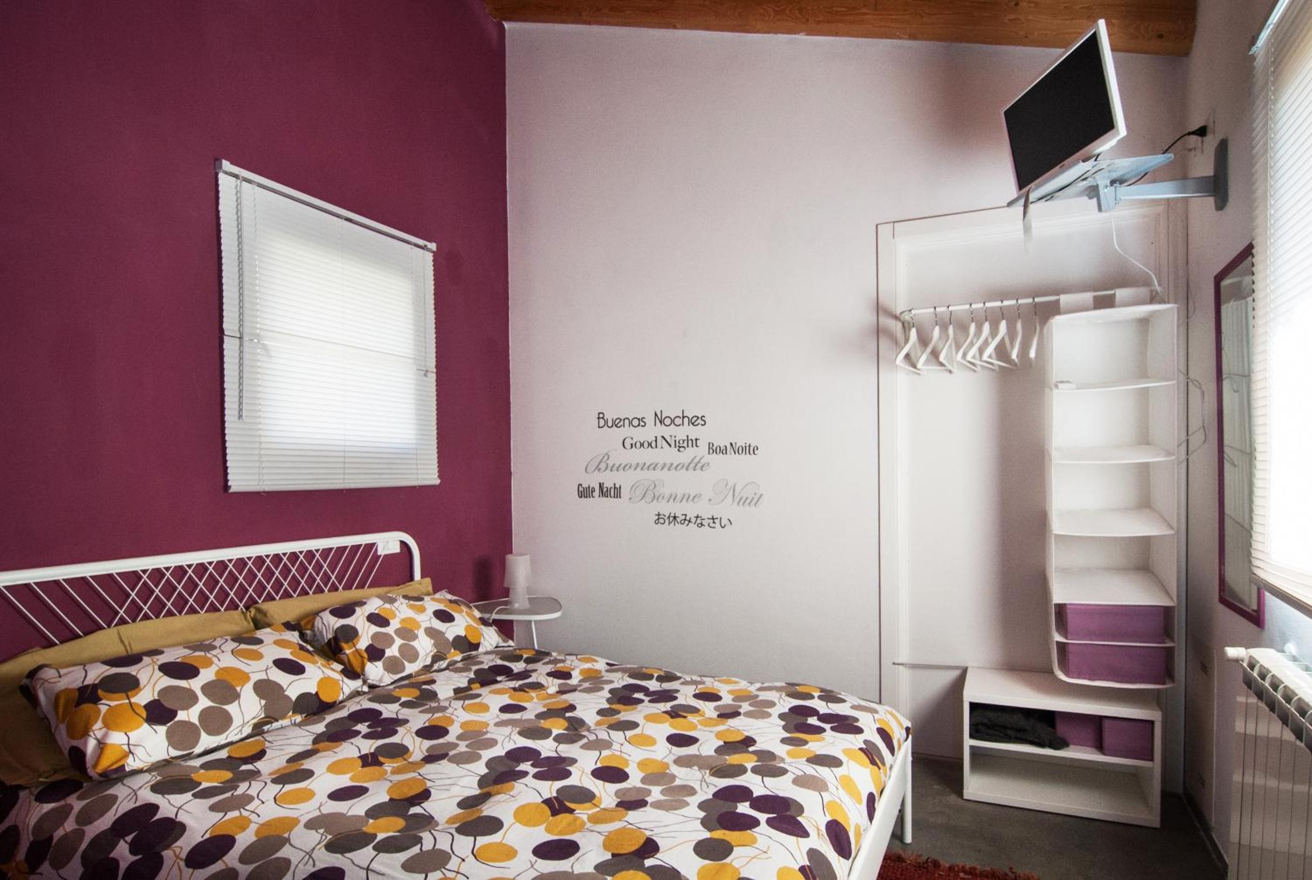 Double Room - Photo 3
