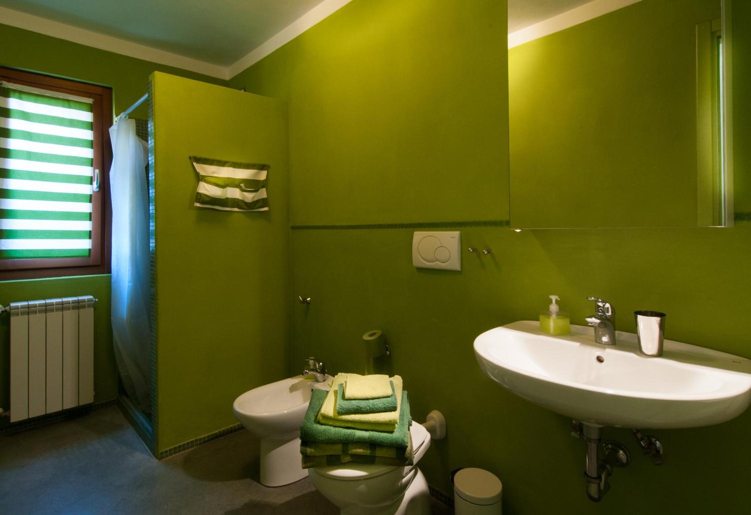 Double Room - Photo 2