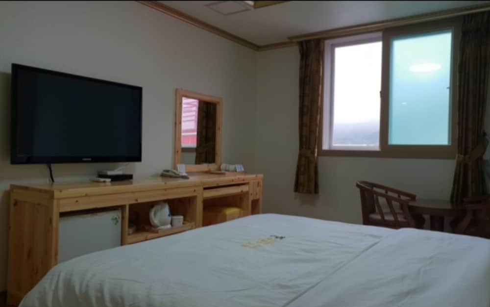 Standard Double Room - Photo 1