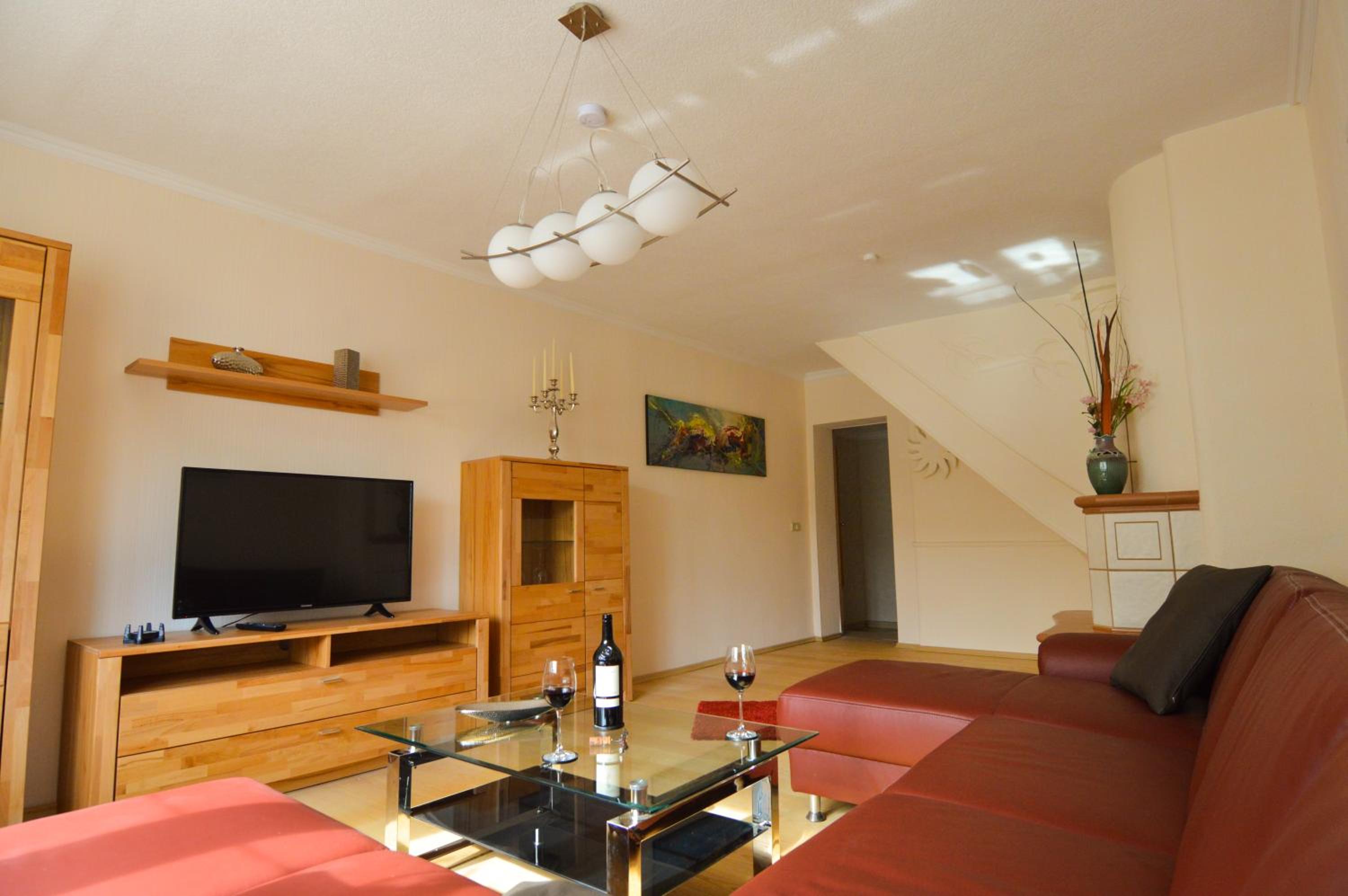 Three-Bedroom Apartment photo 1