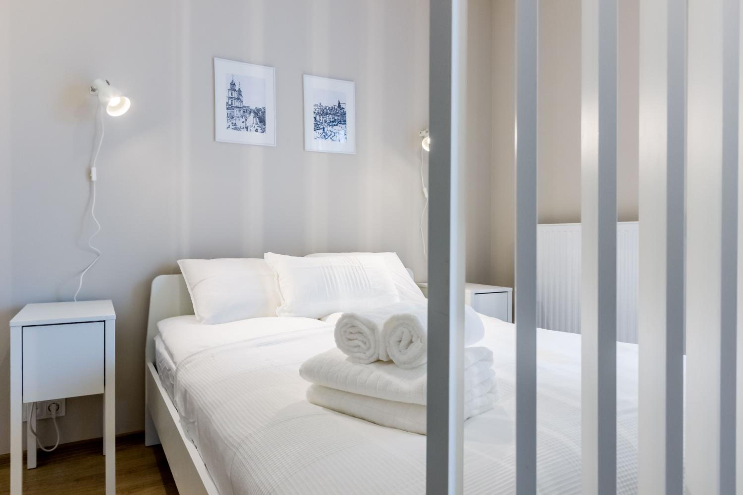 Studio Apartment - Photo 11