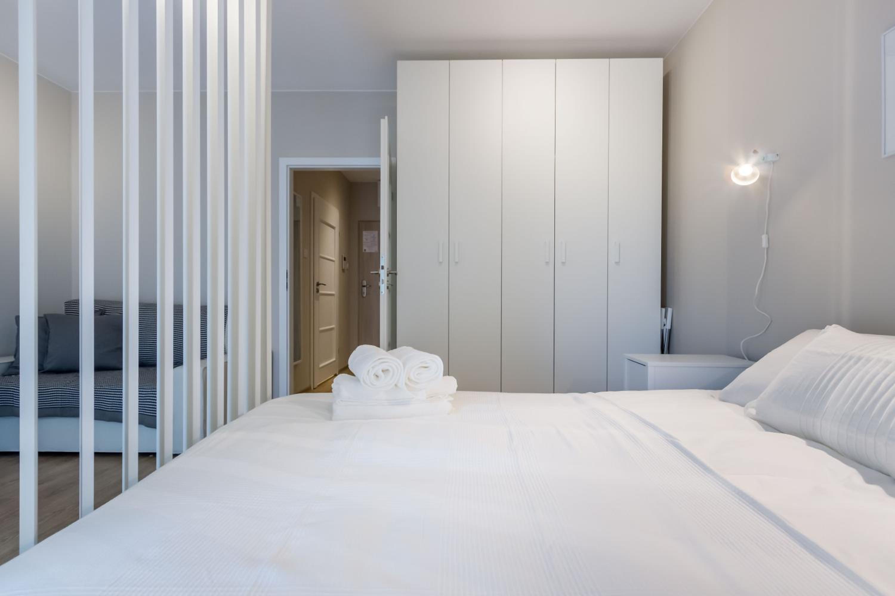 Studio Apartment - Photo 10