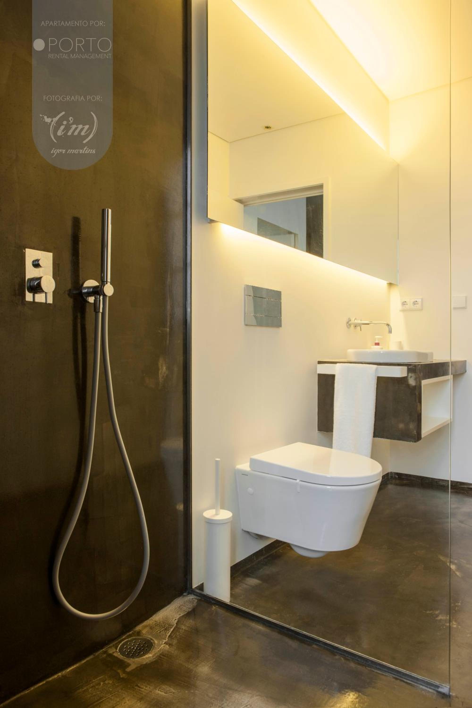 Two bedroom apartment with Balcony - Photo 7