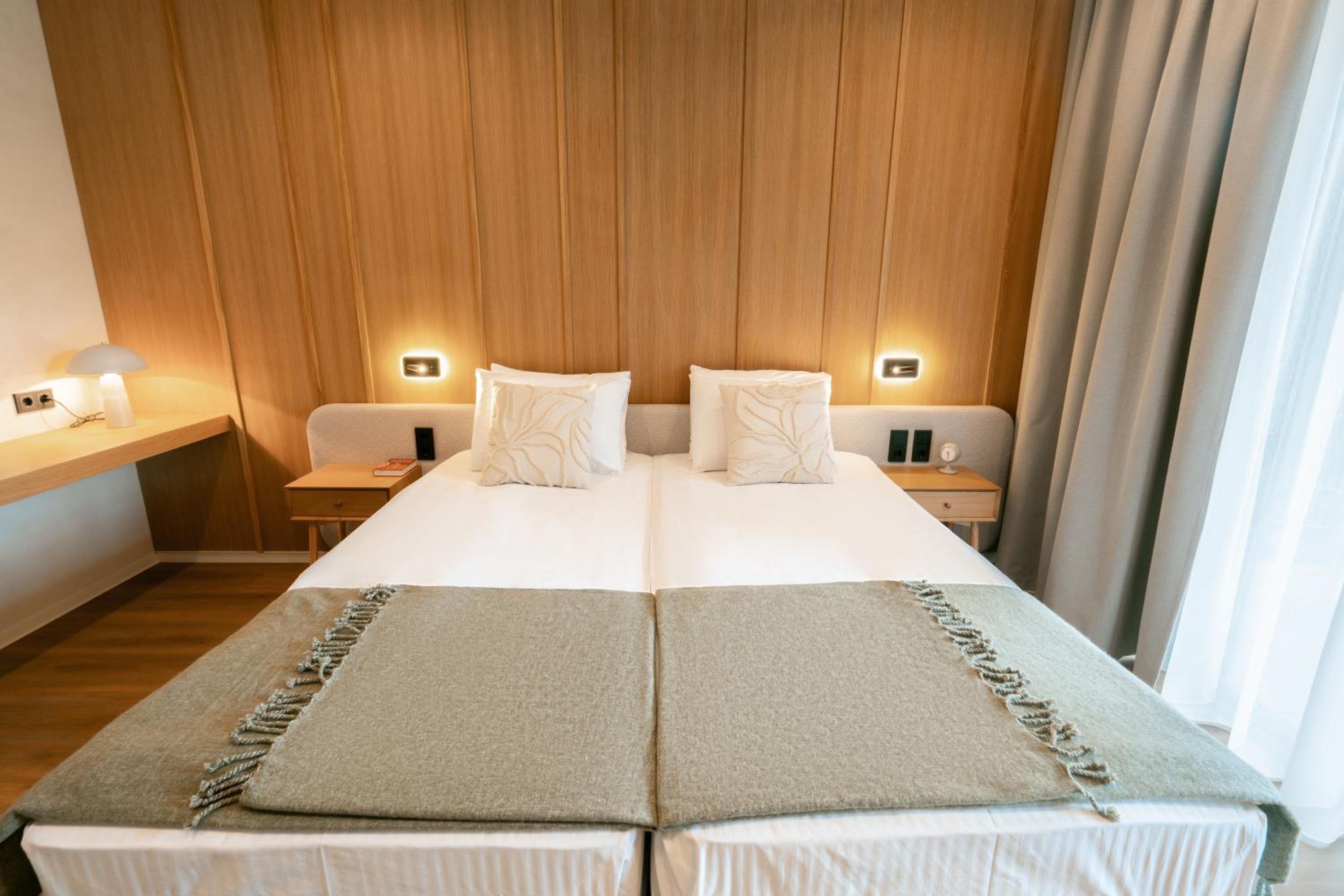 Double or Twin Room photo 2