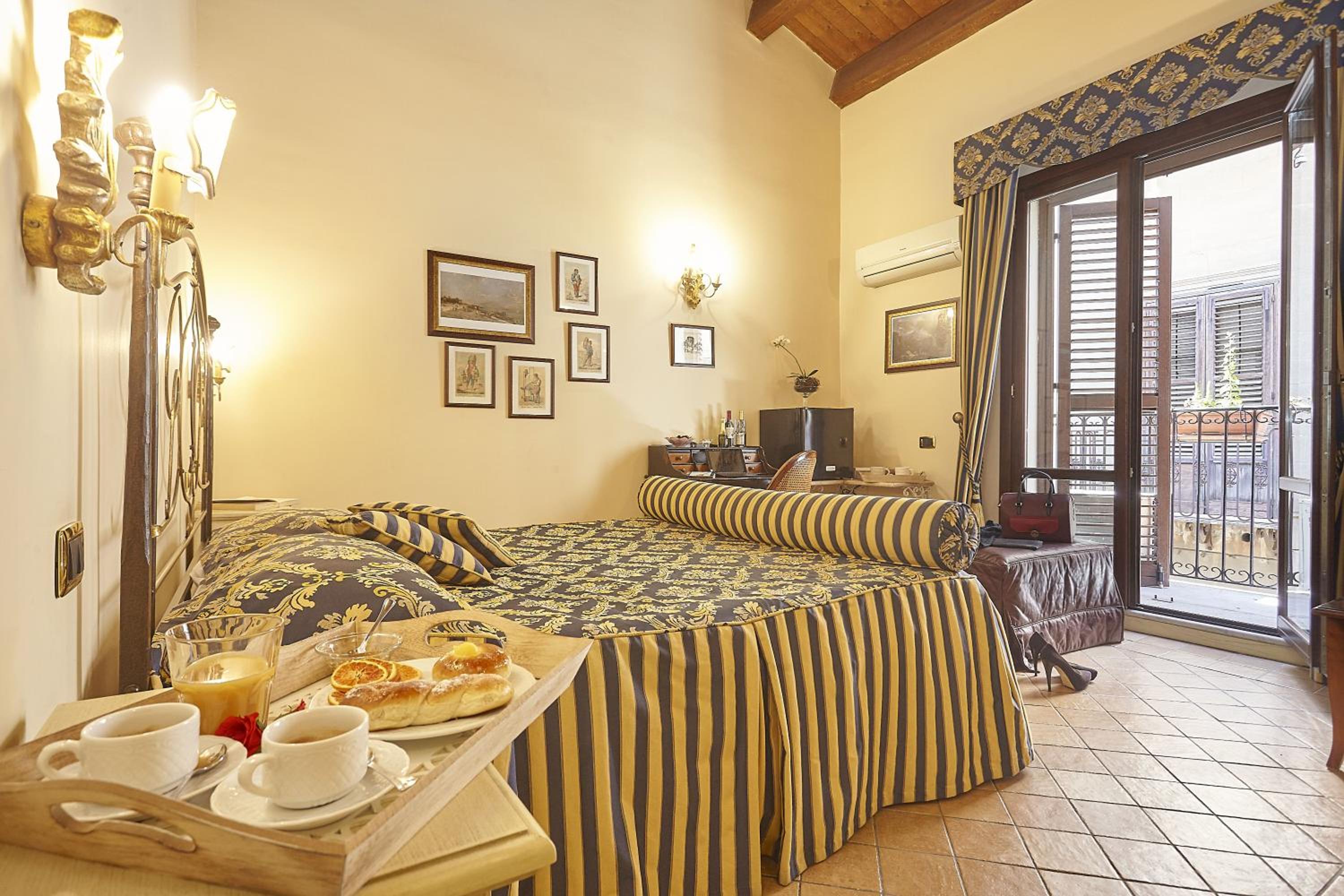 Deluxe Double Room - Photo 3