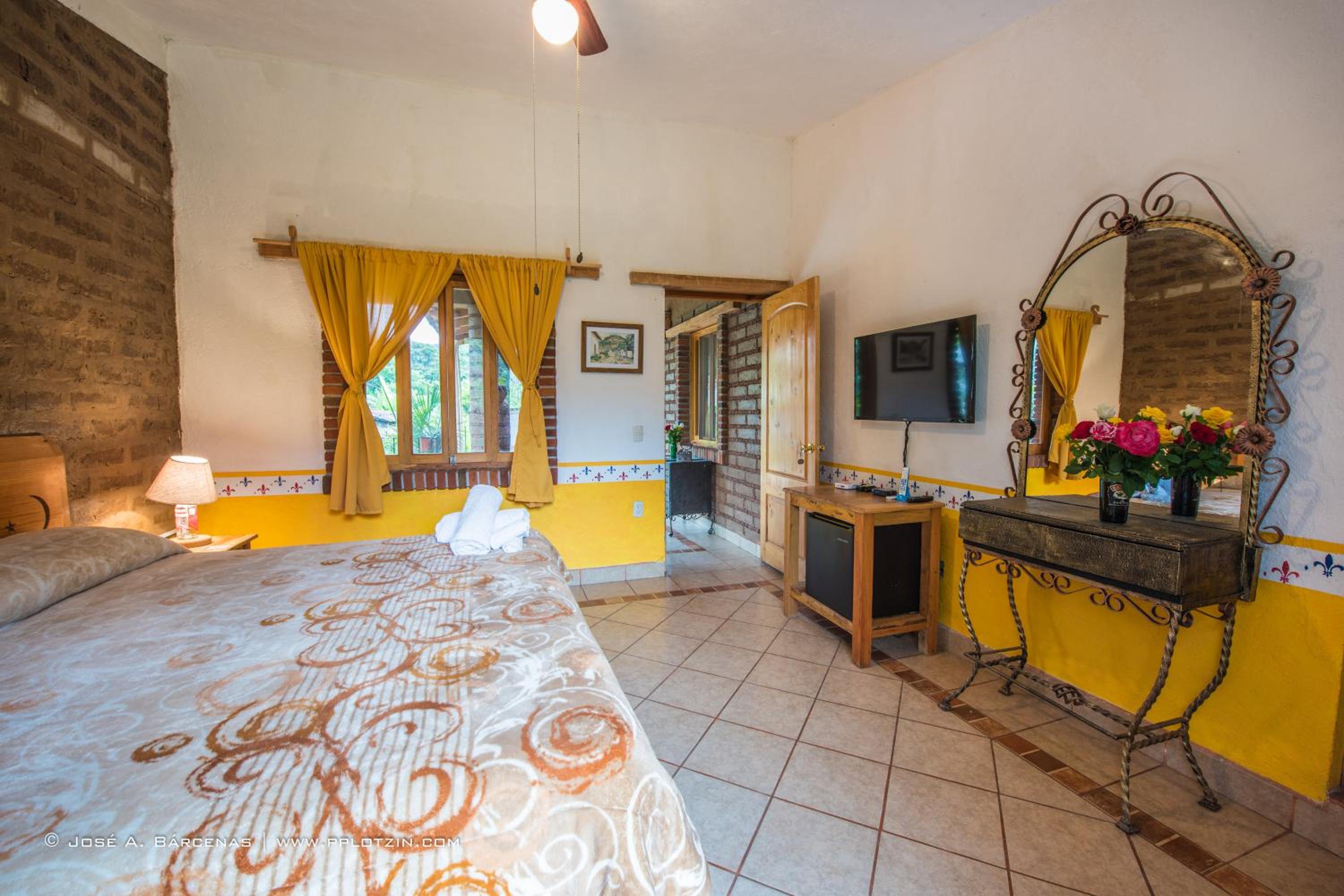 King Room with Mountain View