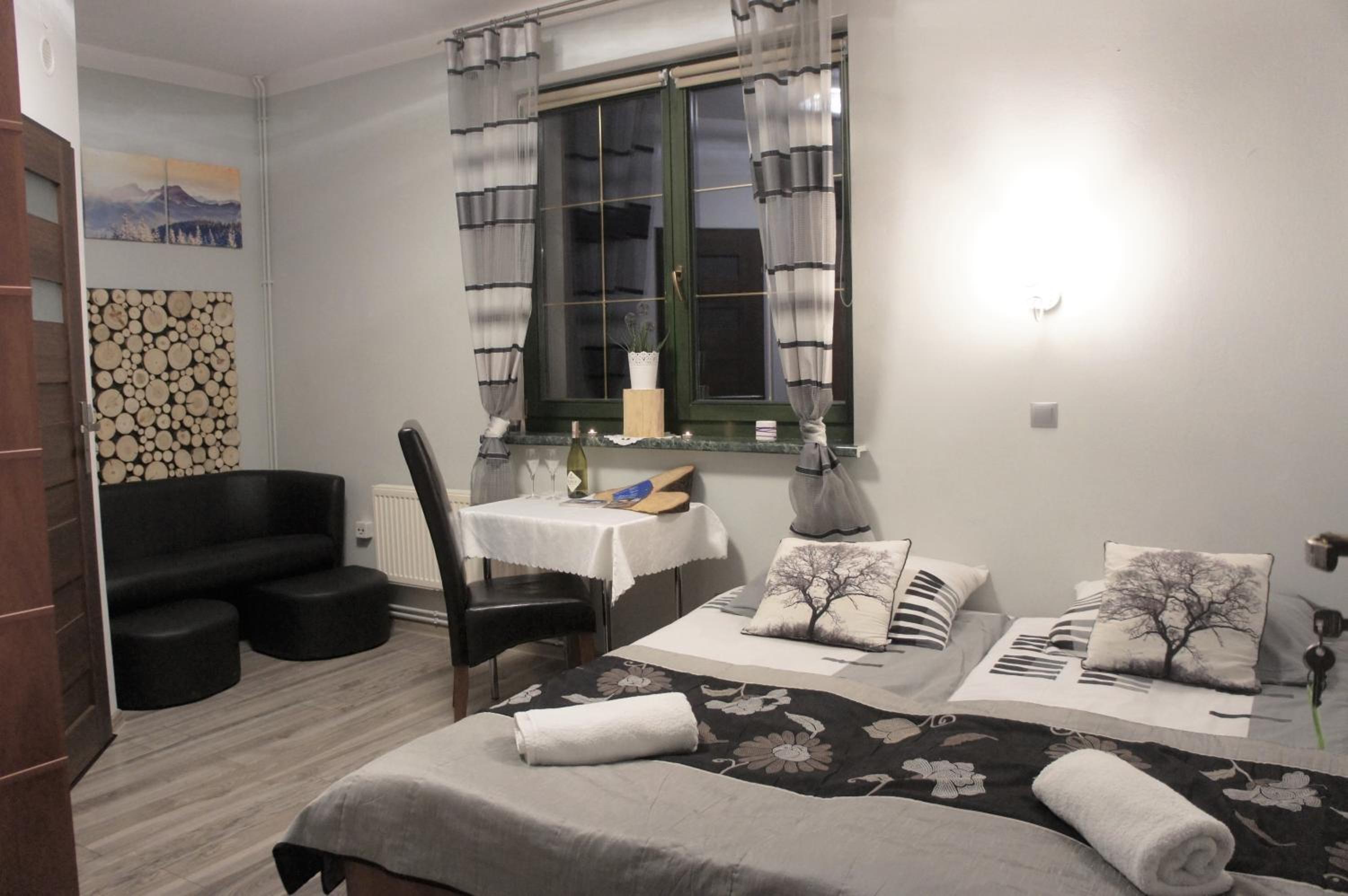 Large Double Room