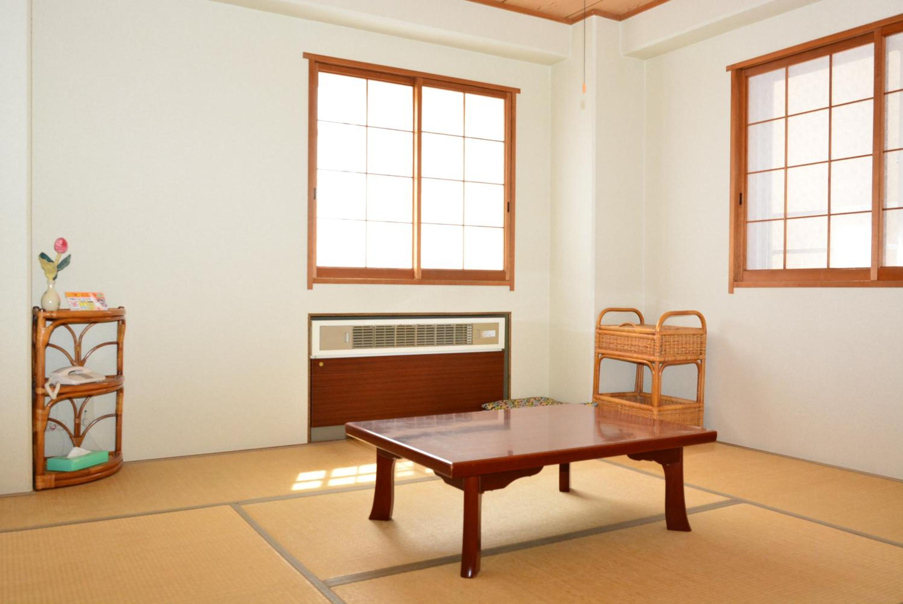 Japanese-Style Triple Room - Photo 4