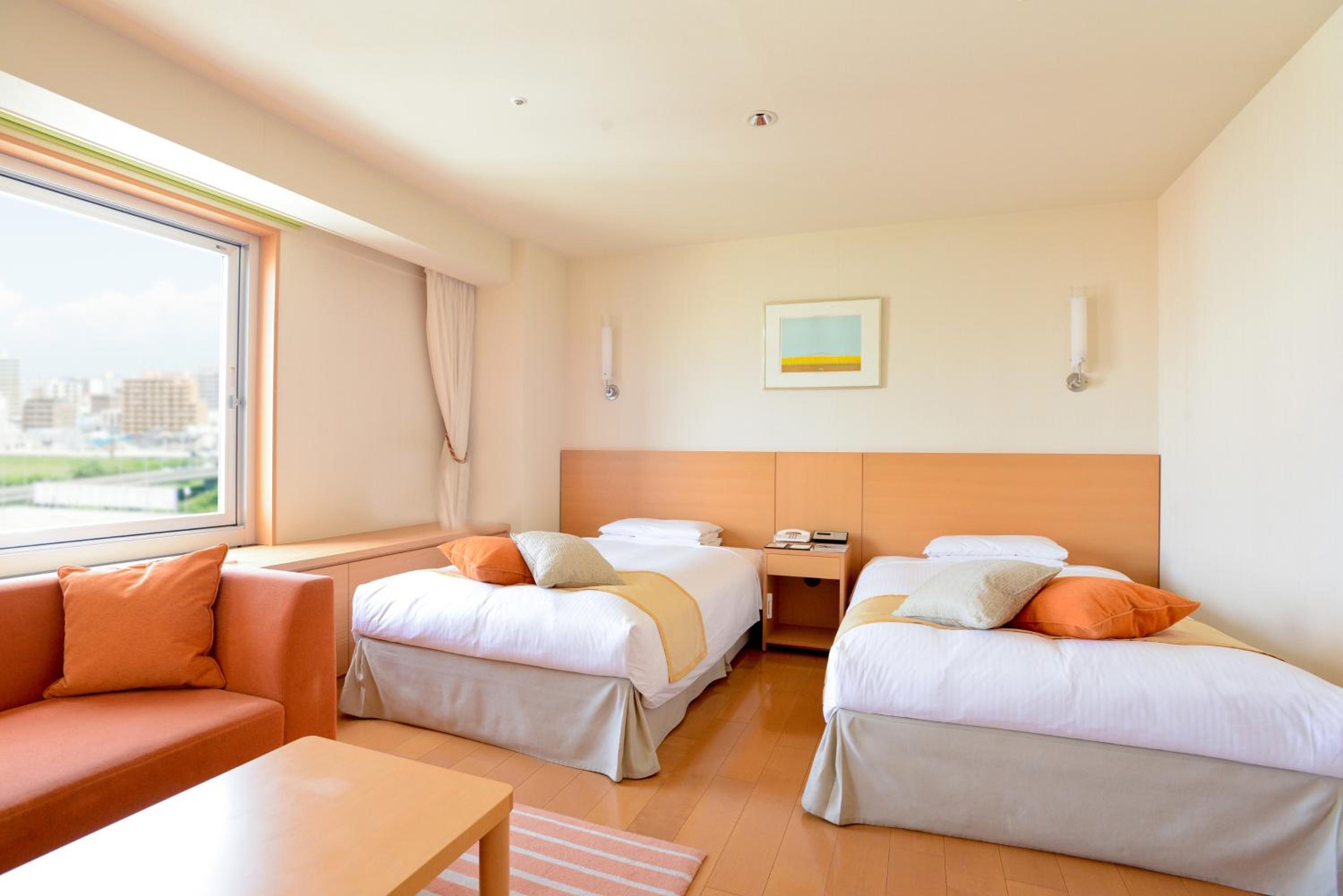 Executive Floor Family Room with City View (2 Adults) - Non-Smoking
