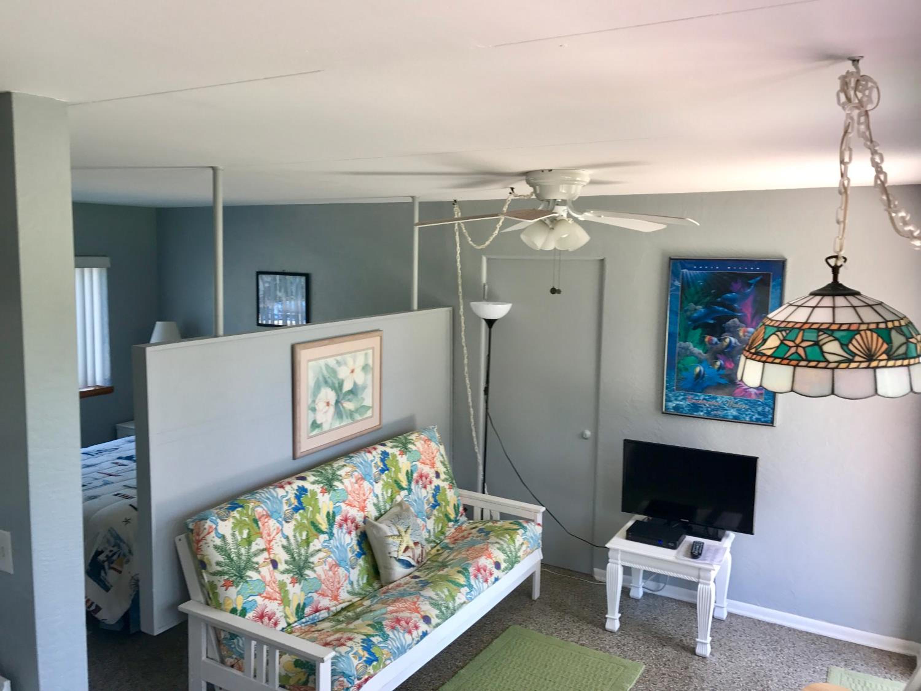 One-Bedroom Suite - Non-Smoking - Photo 22