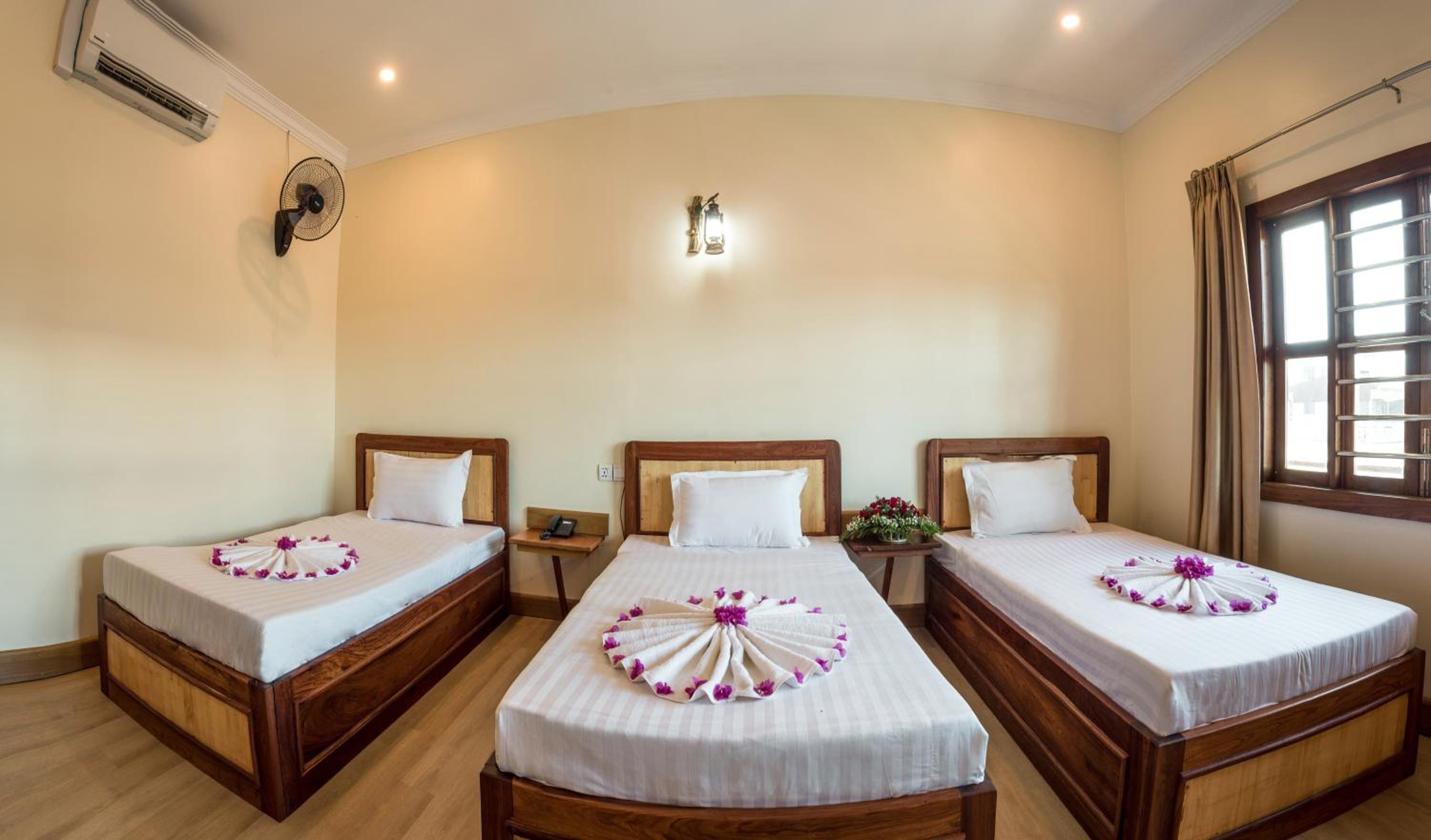 Standard Triple Room photo 3
