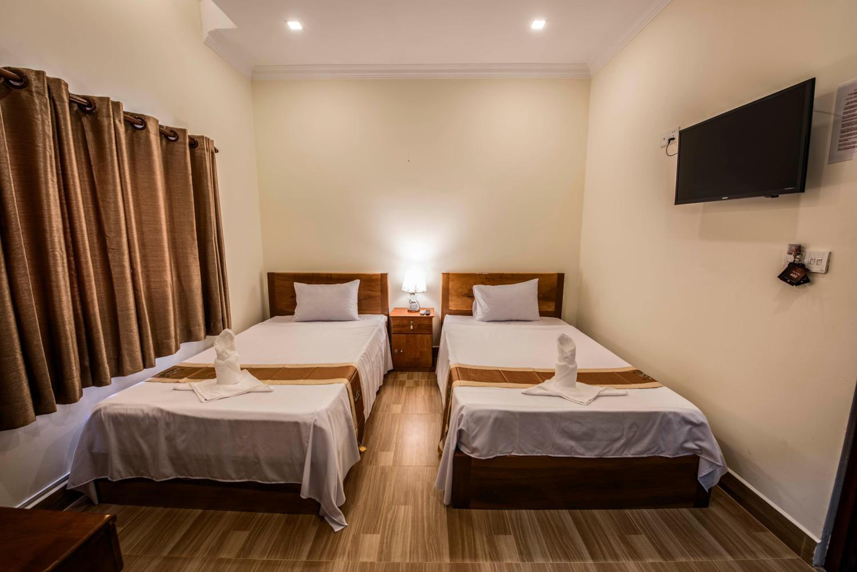 Standard Twin Room (No Window) - Photo 1