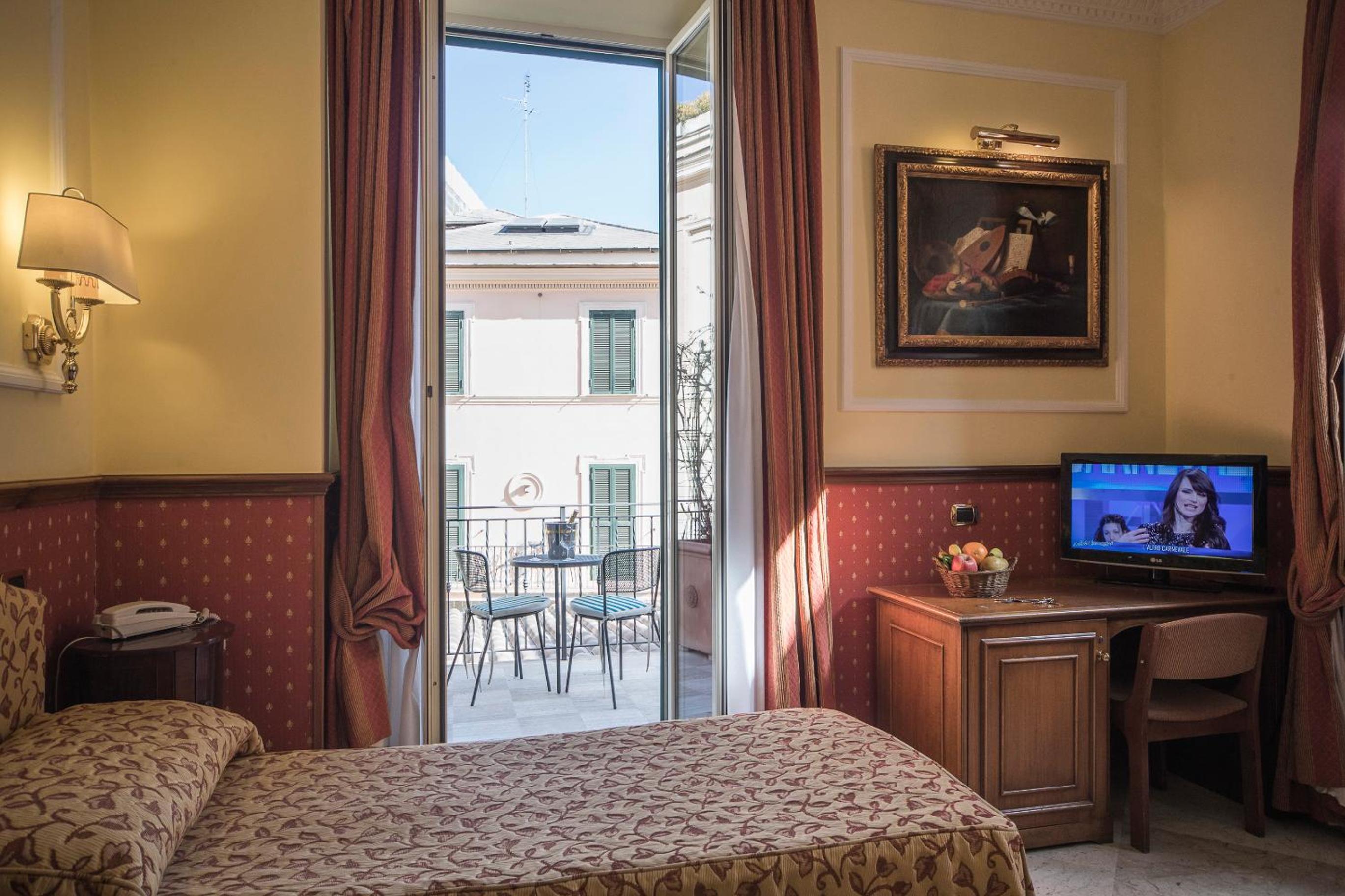 Double or Twin Room with Balcony photo 1