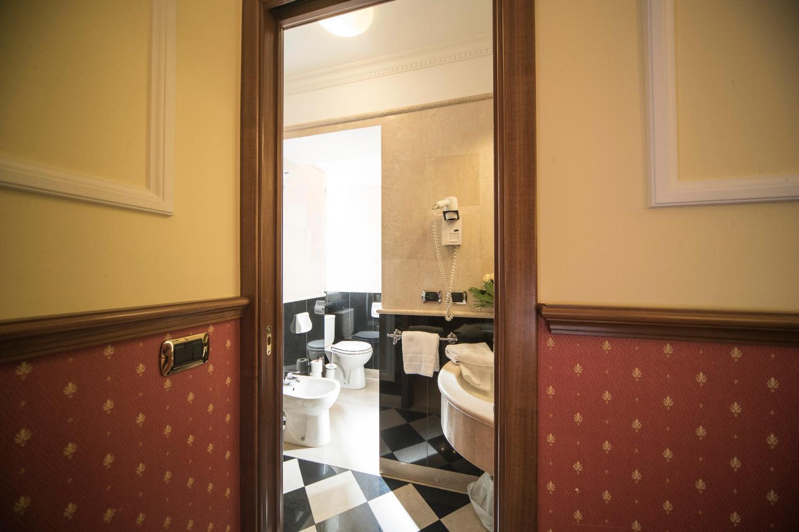 Triple Room photo 3