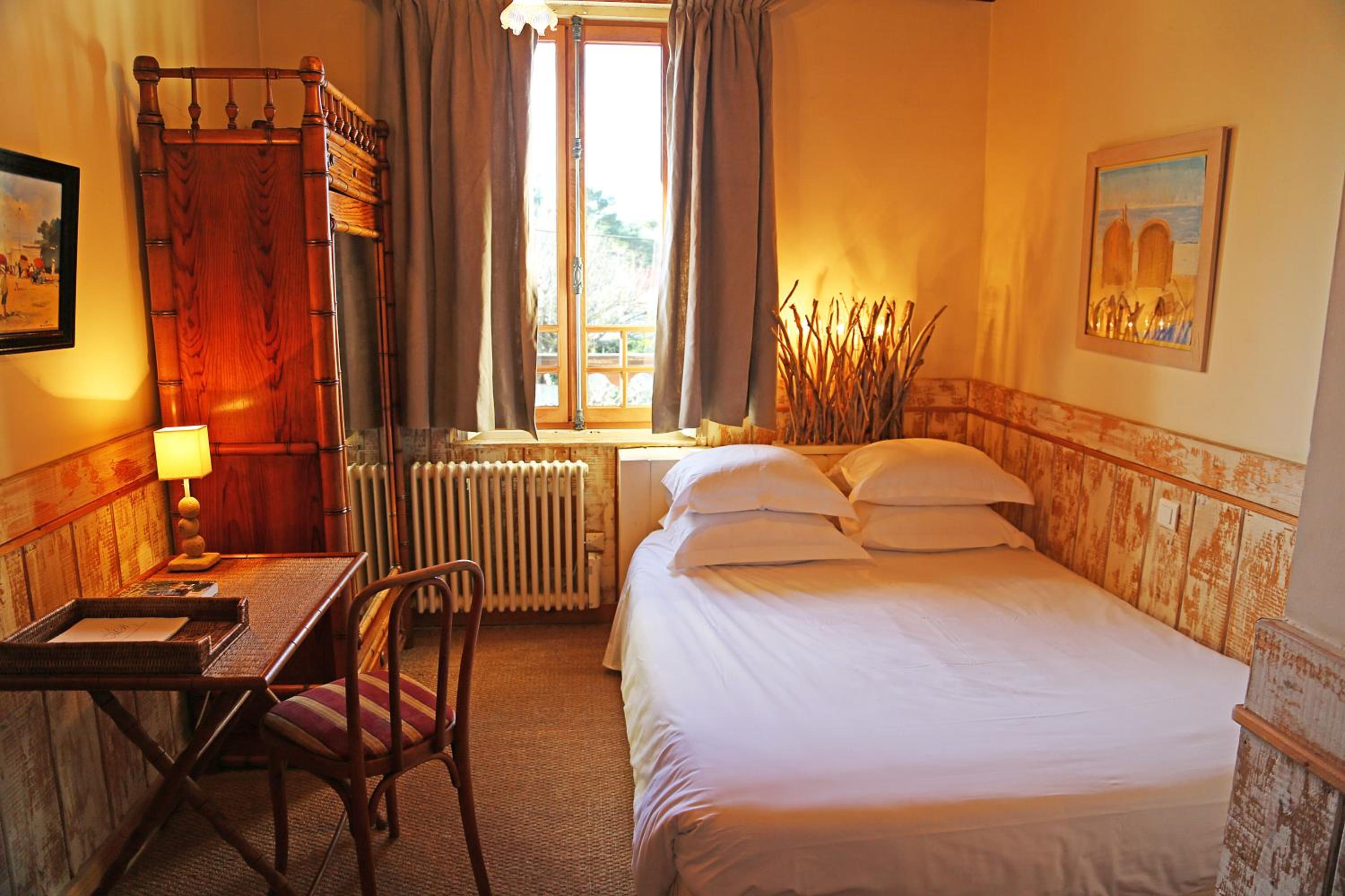 Double Room - Pinassotte photo 2