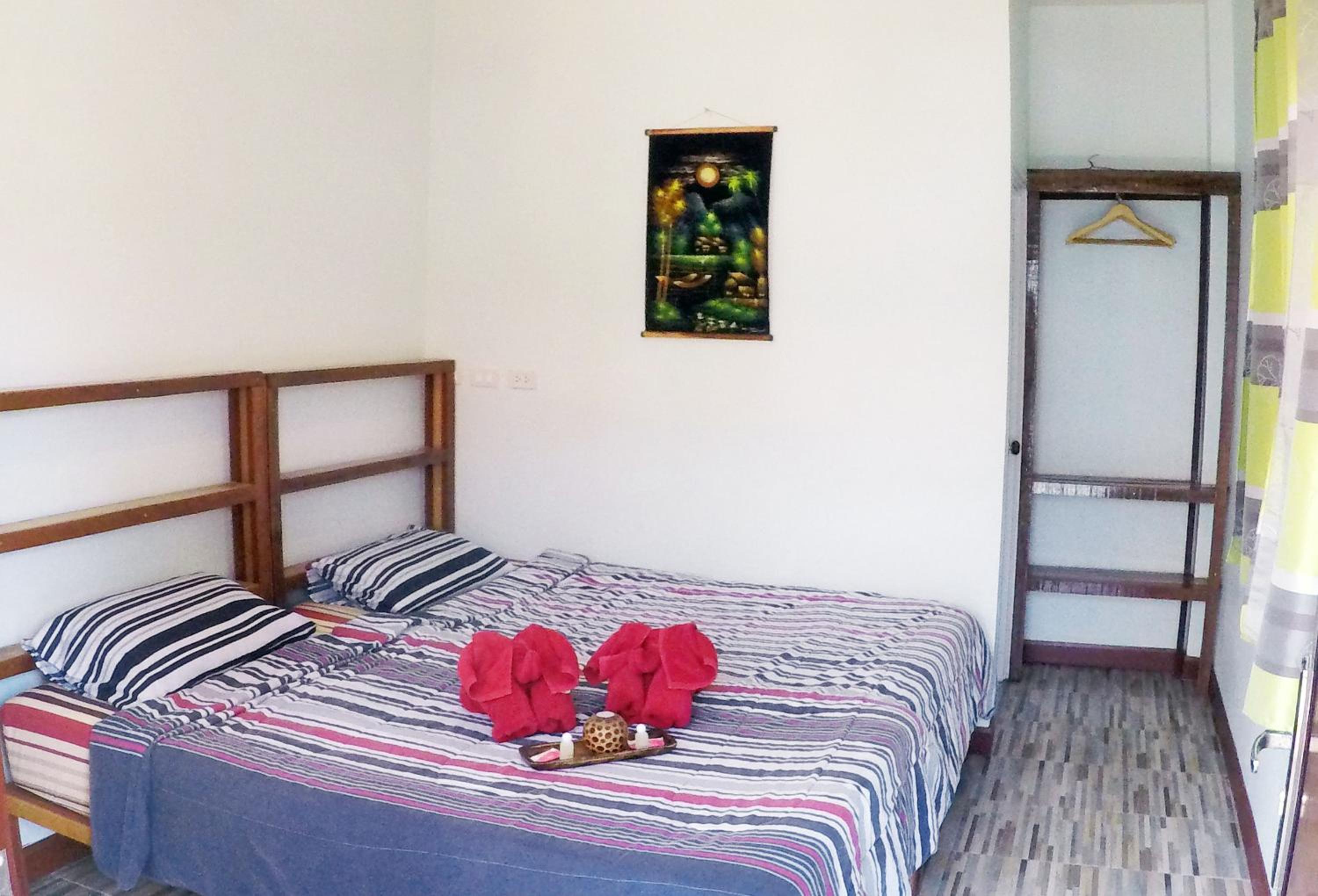 Bungalow with Sea View - Photo 5
