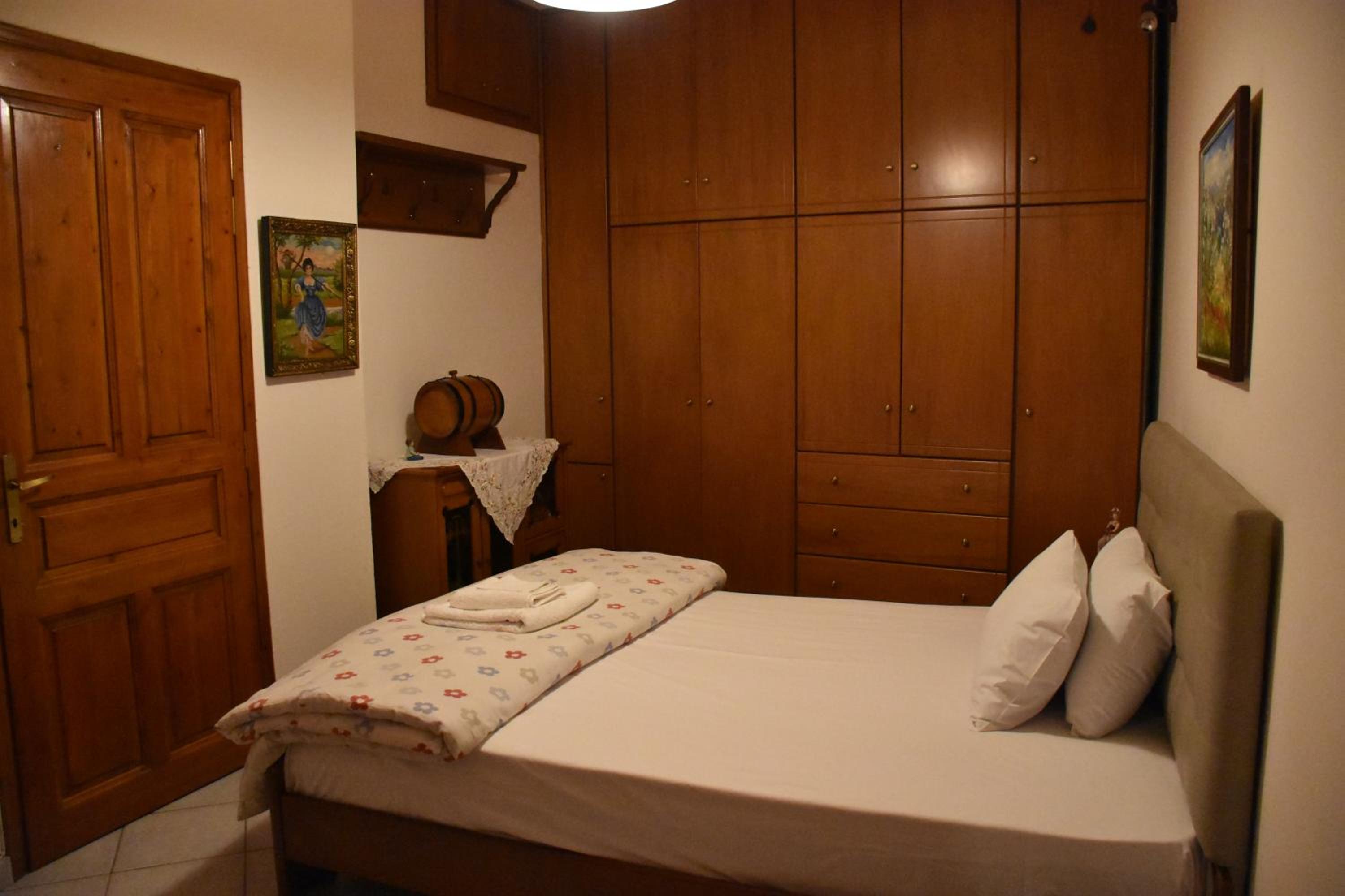 Two-Bedroom Villa - Photo 5