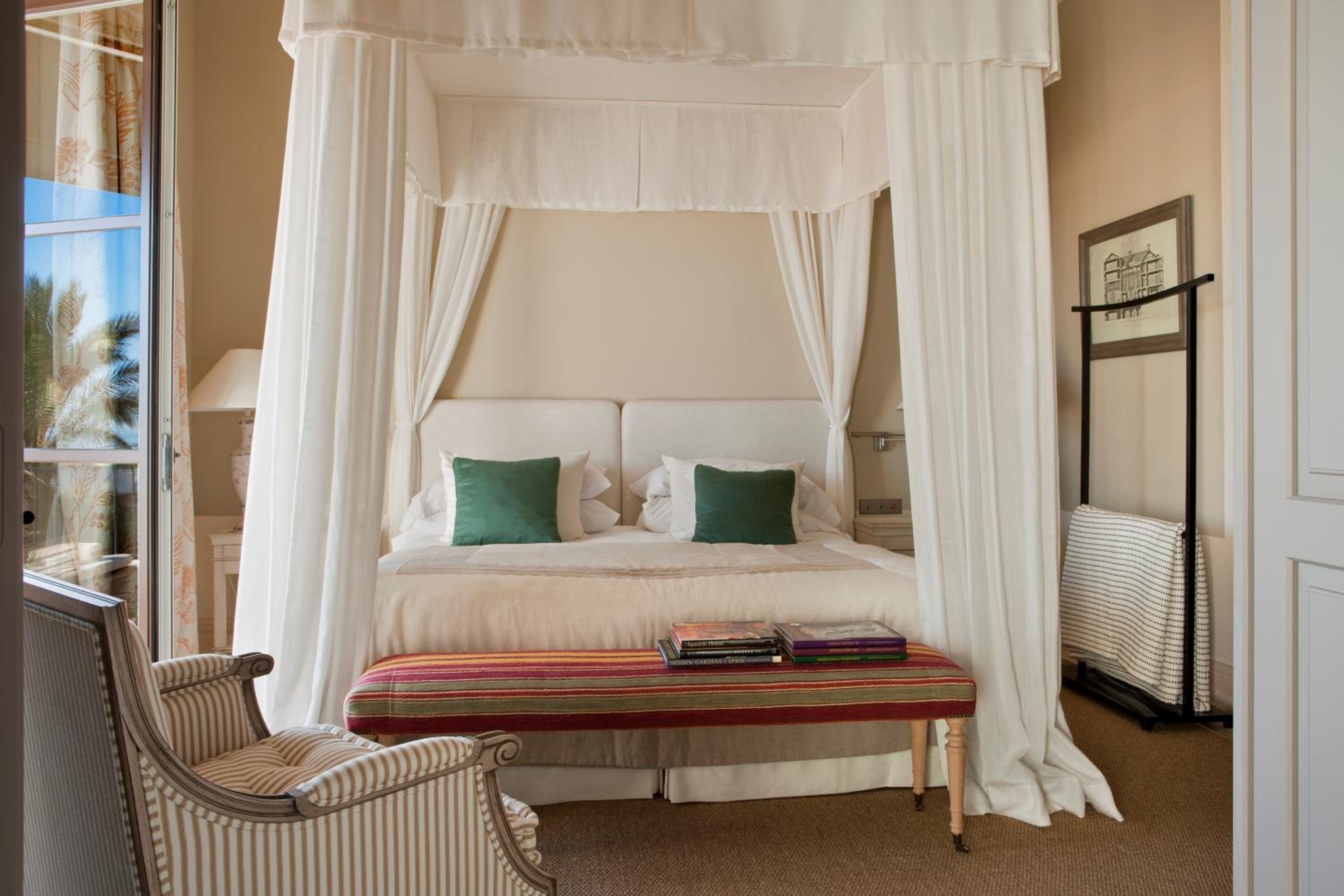 Executive Suite with Spa Access (Non Smoking) photo 3
