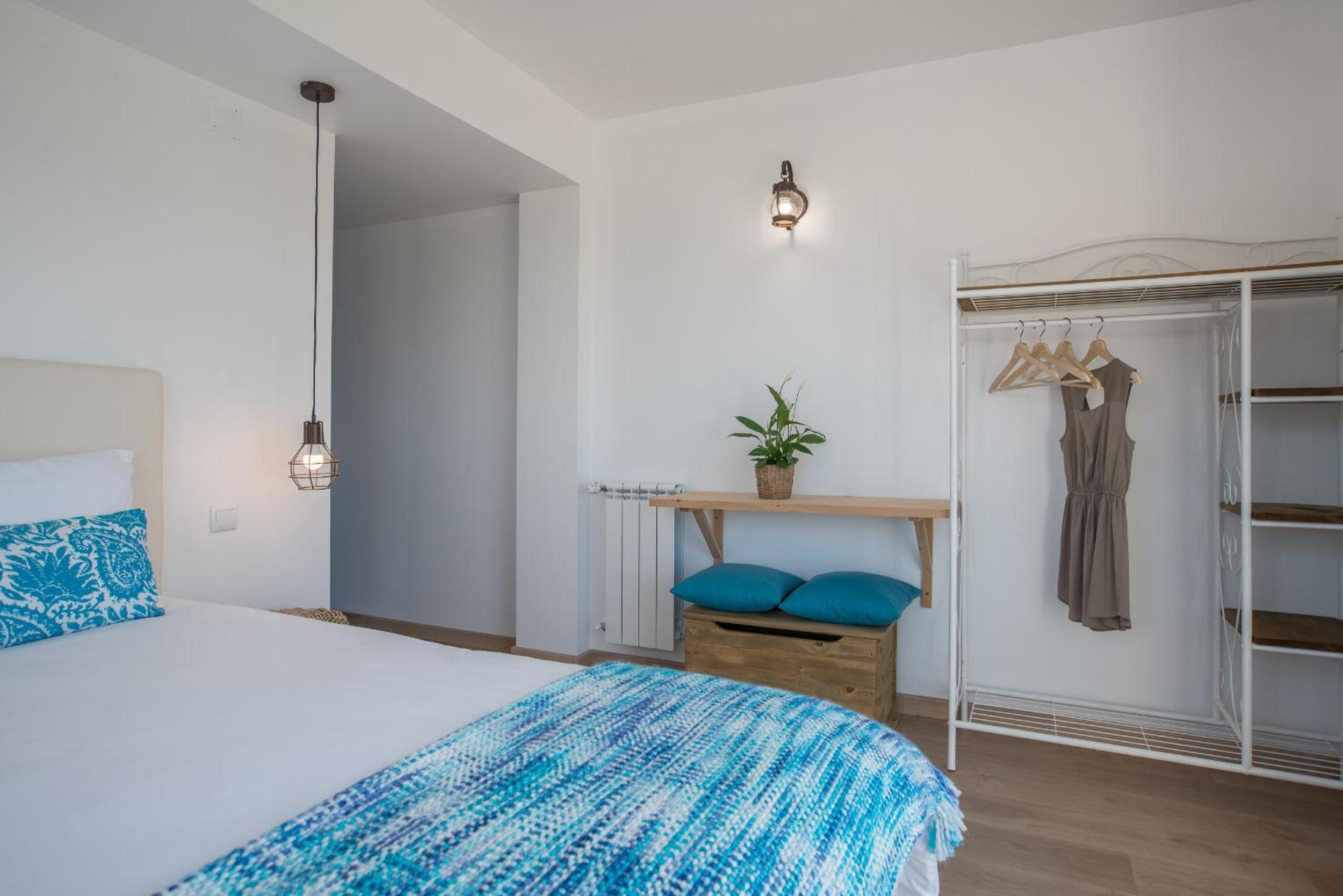 Deluxe Double Room with Balcony and Sea View
