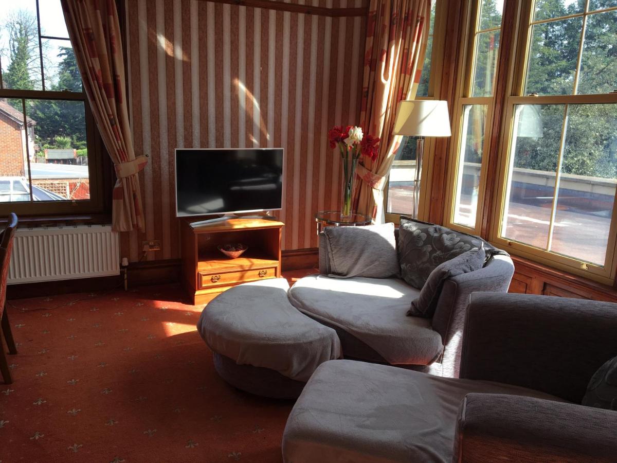 Royal Suite photo 2