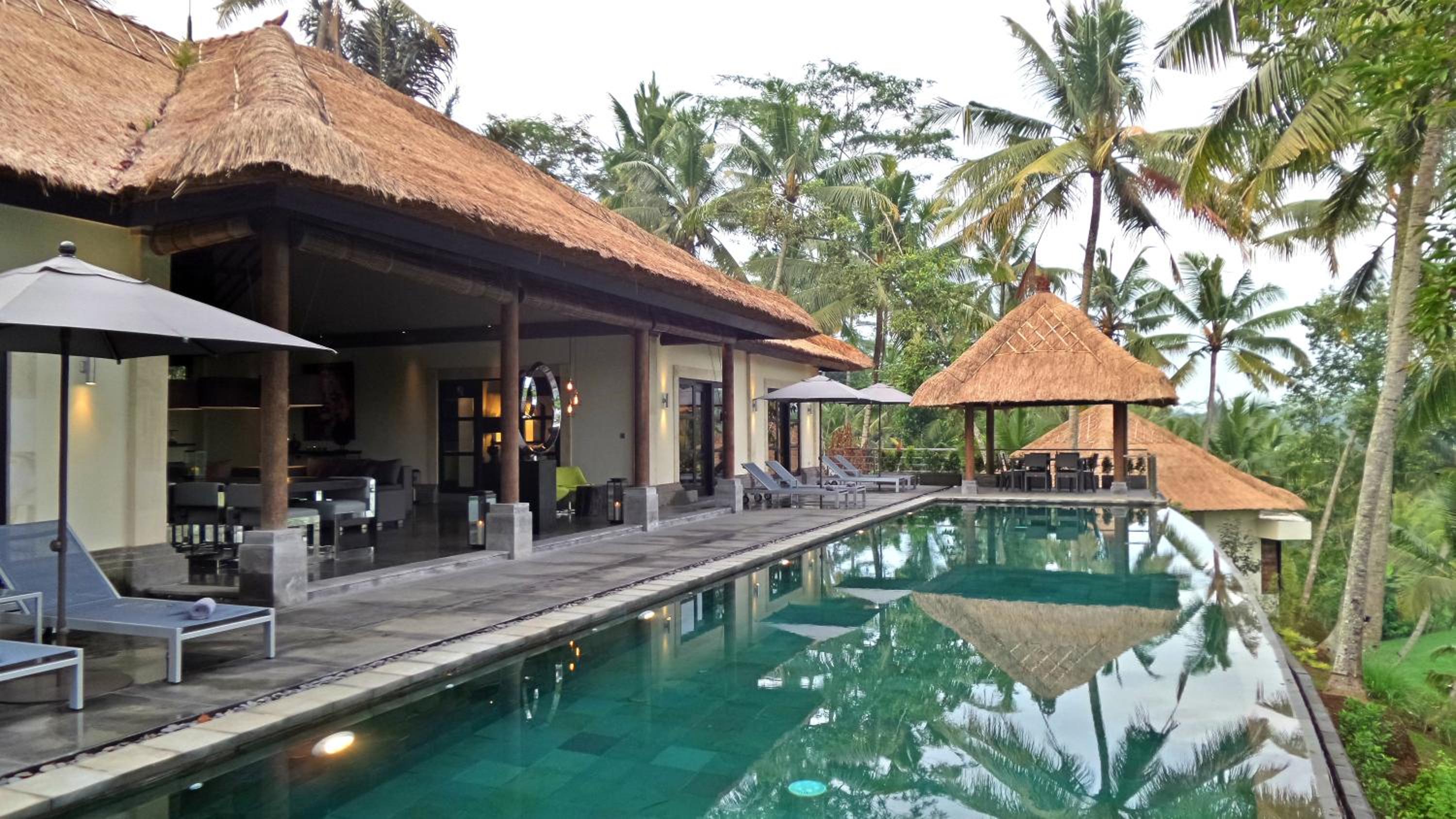 Villa with Private Pool - Photo 22