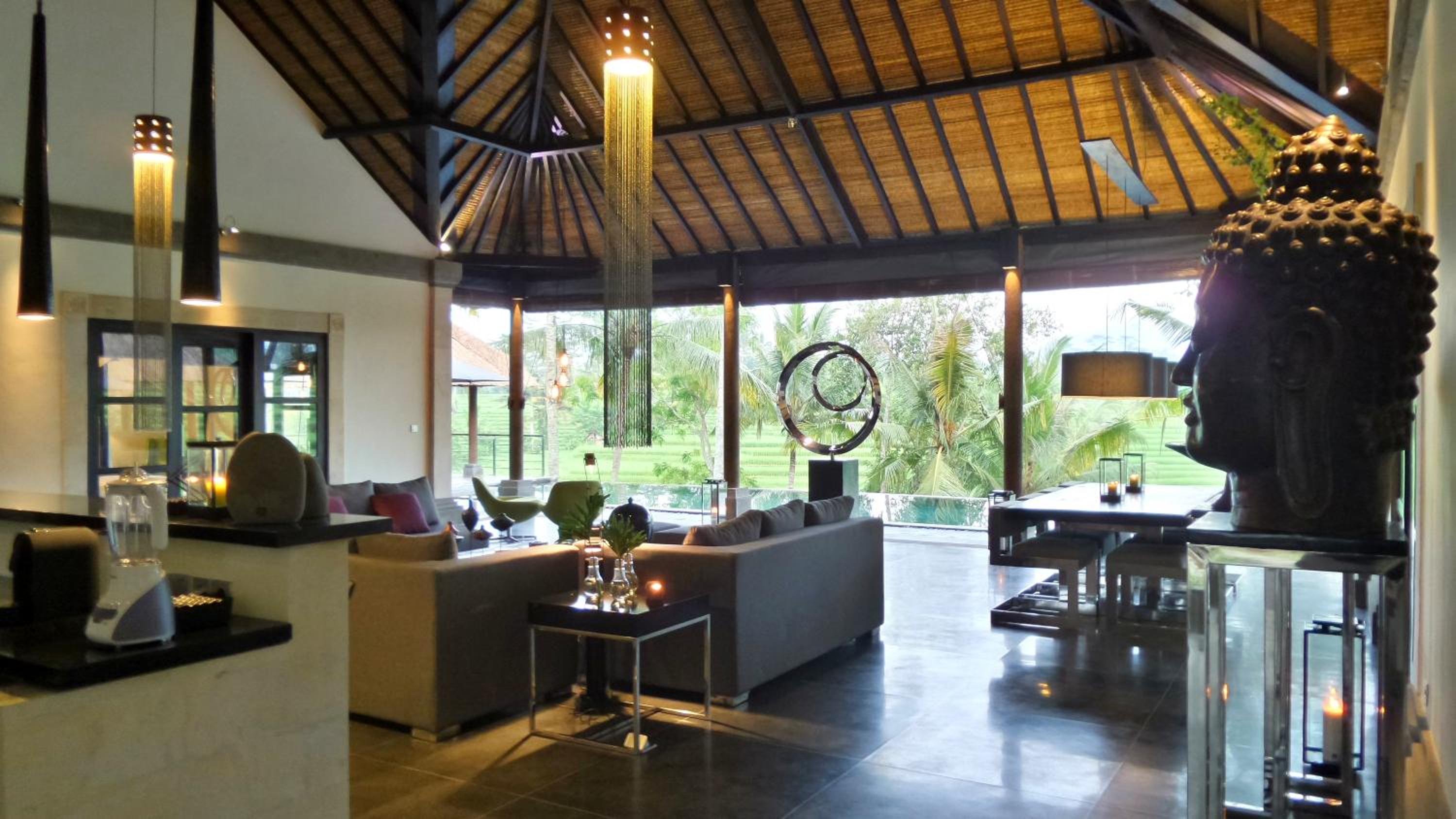 Villa with Private Pool - Photo 18