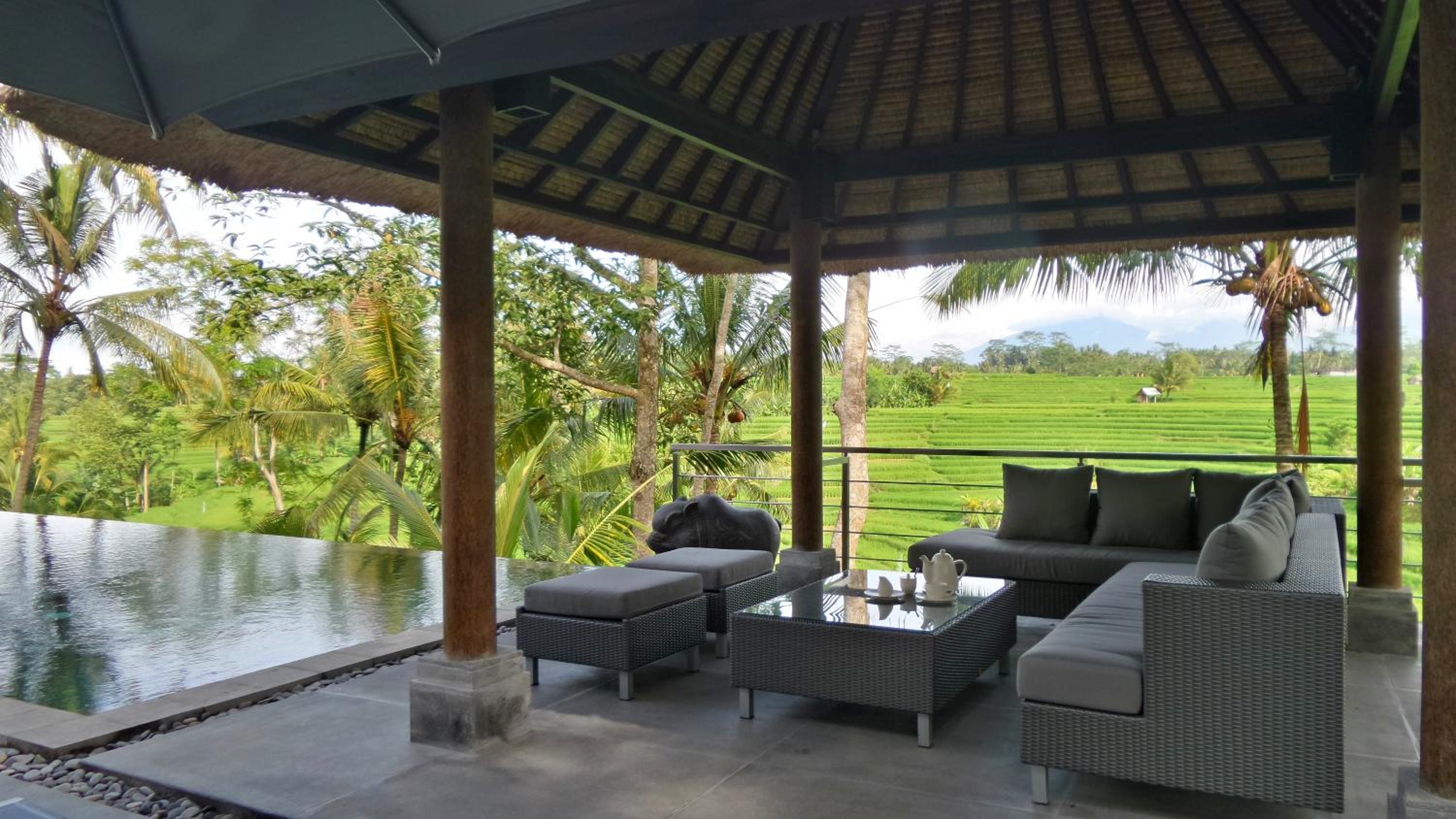 Villa with Private Pool - Photo 29