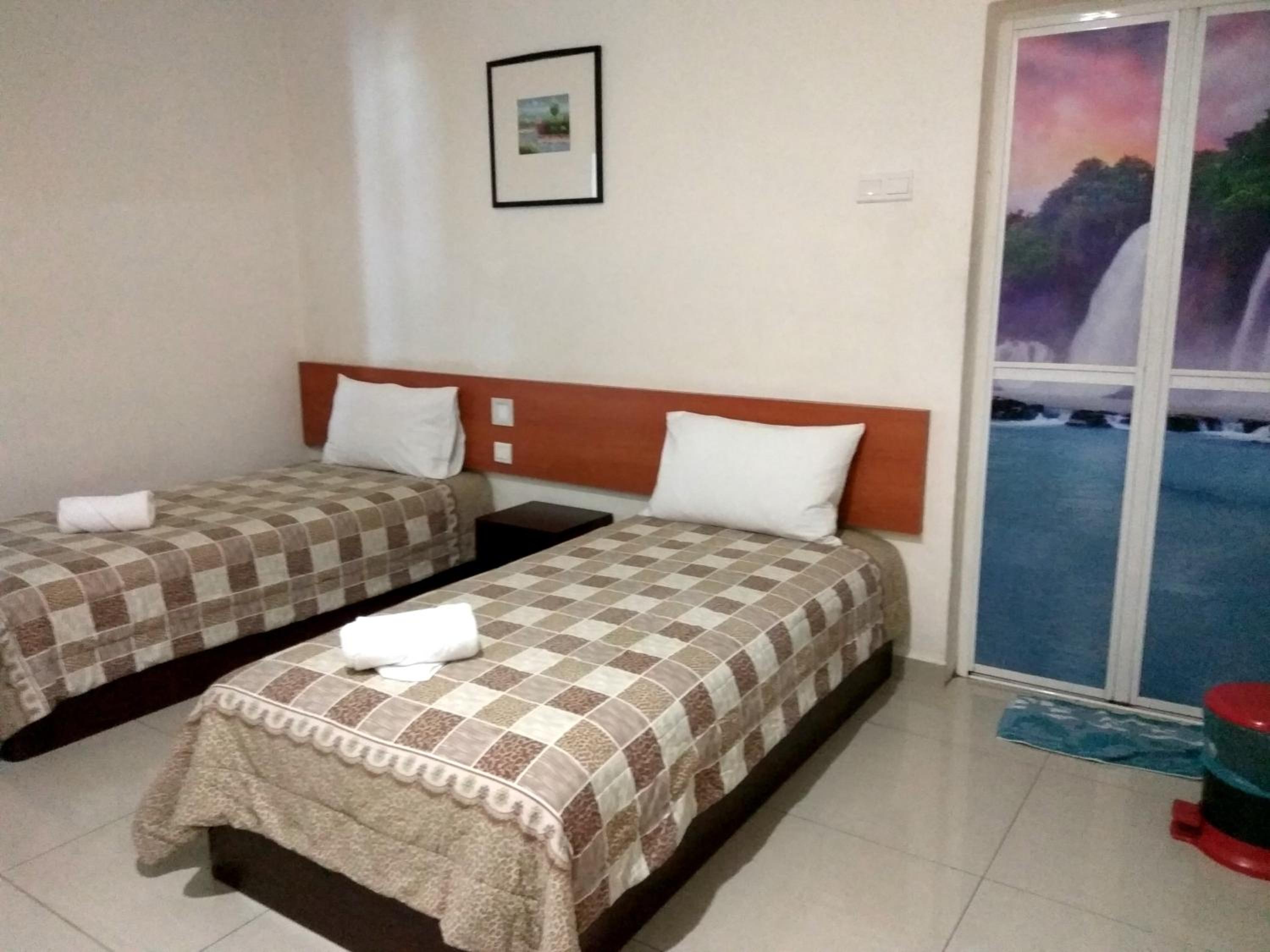 Standard Twin Room photo 1