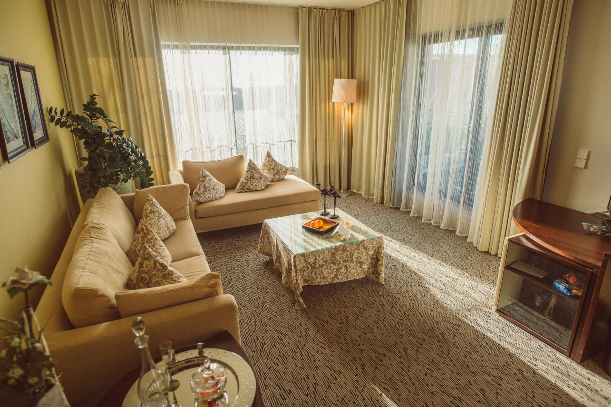Standard Double Suite