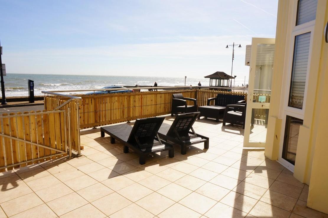Deluxe Double Room with Sea View photo 3