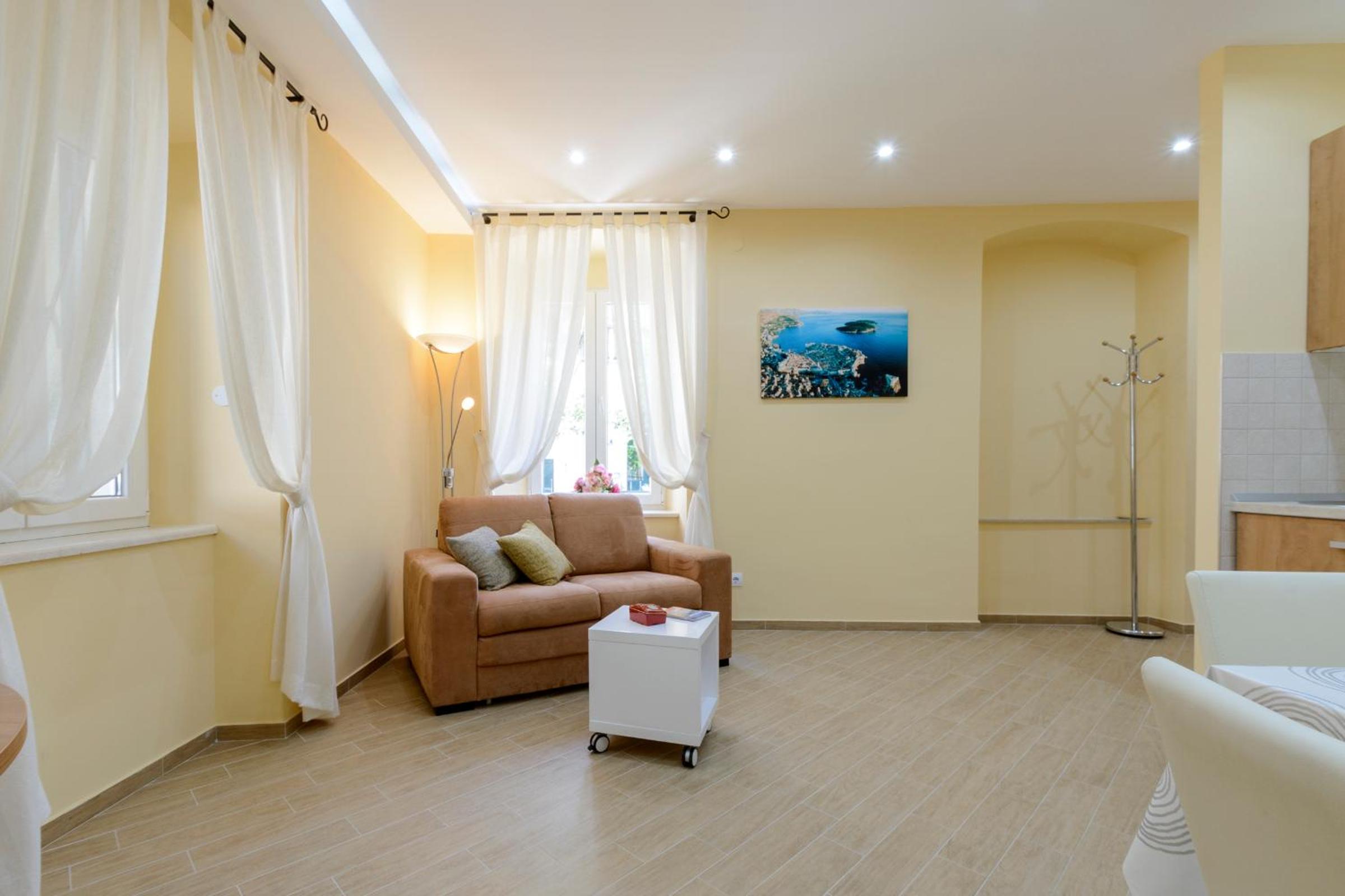 Comfort One-Bedroom Apartment