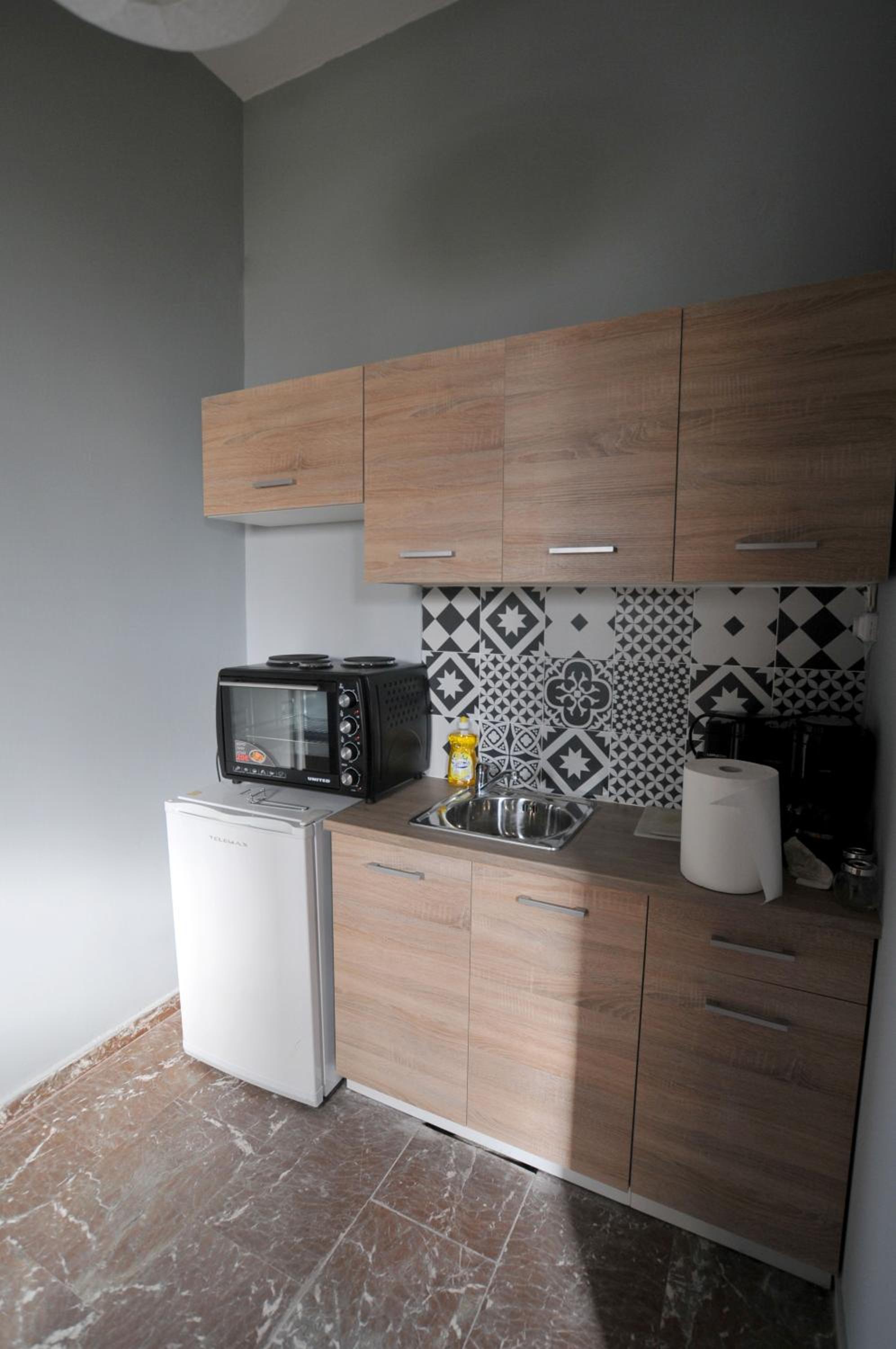 Twin Room with Balcony - Photo 2