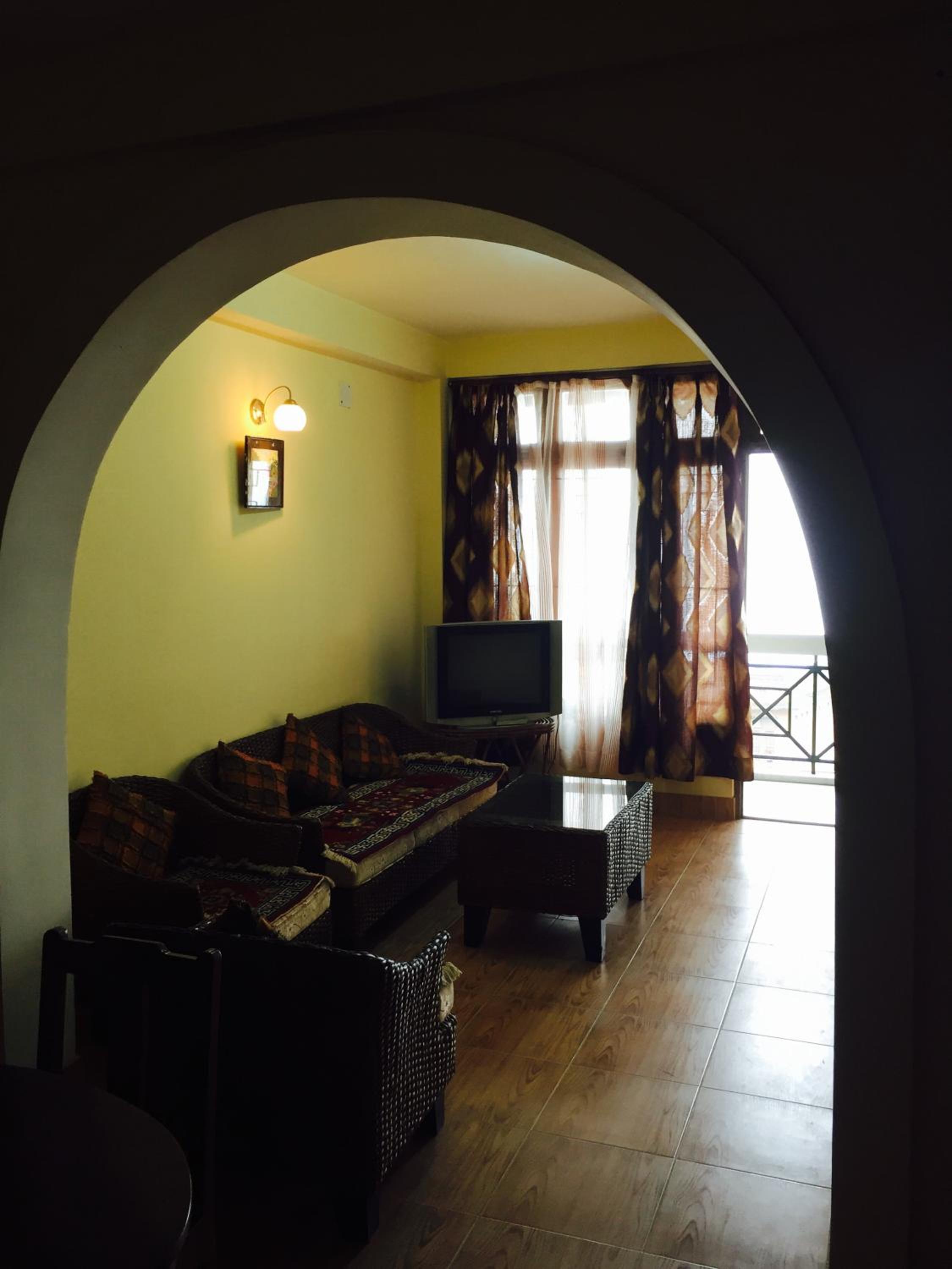 Two-Bedroom Apartment - Photo 6