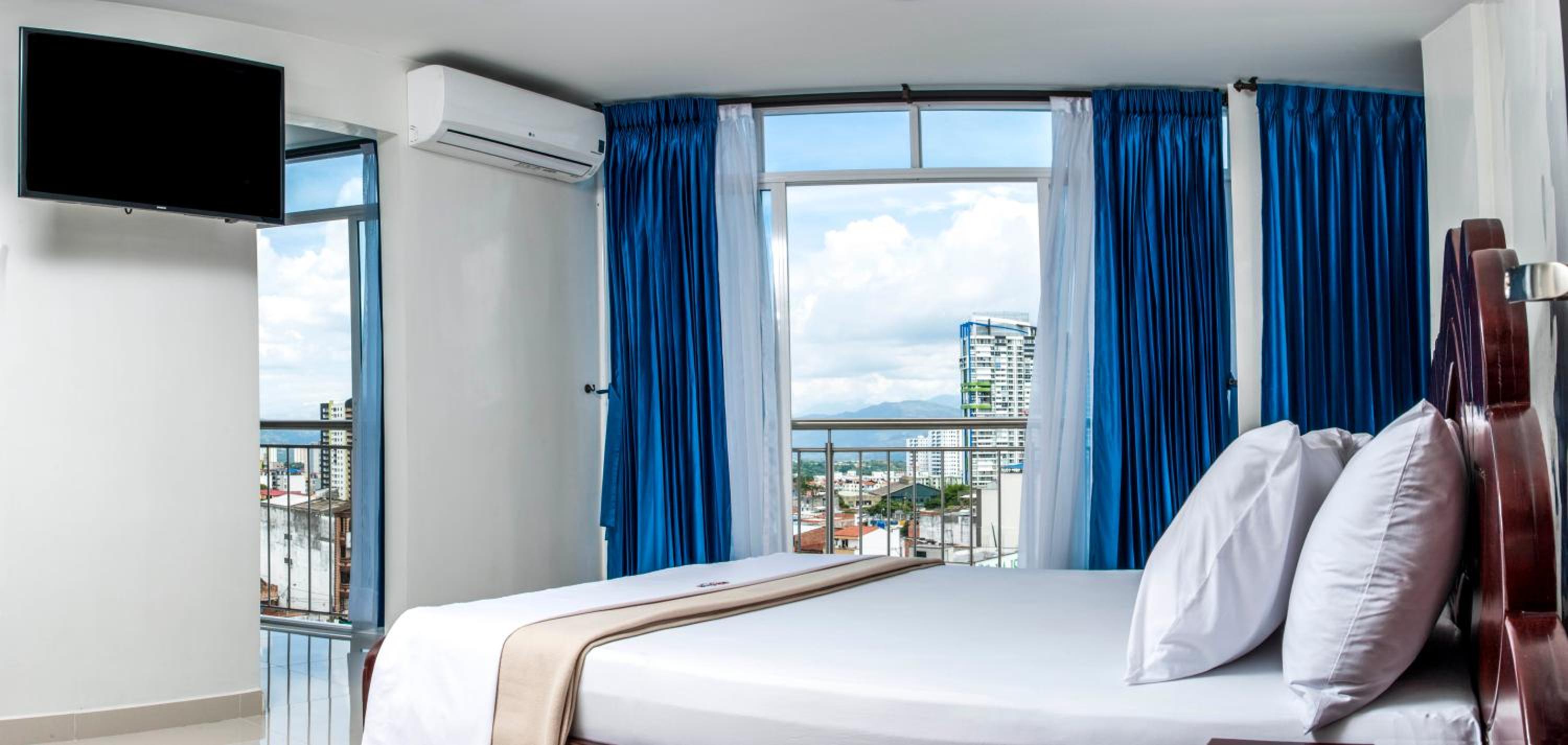 Suite with Spa Bath