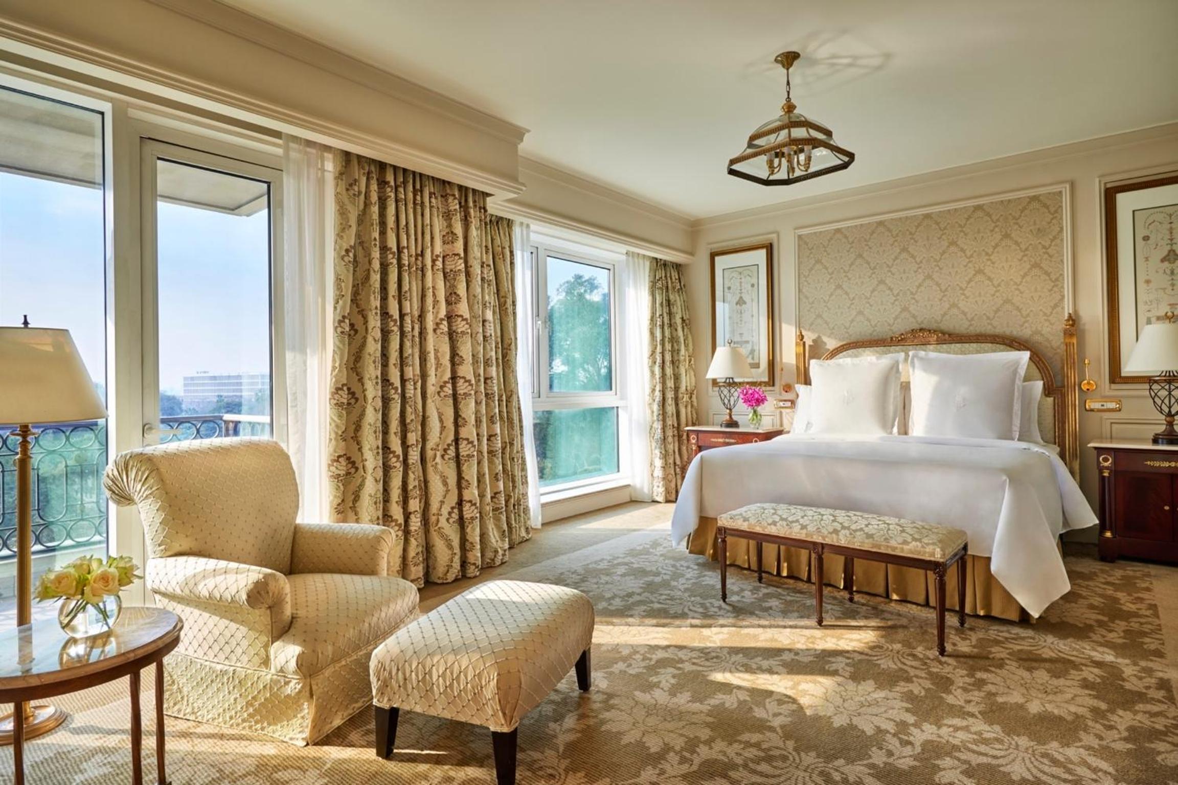 Diplomatic Suite - Photo 1