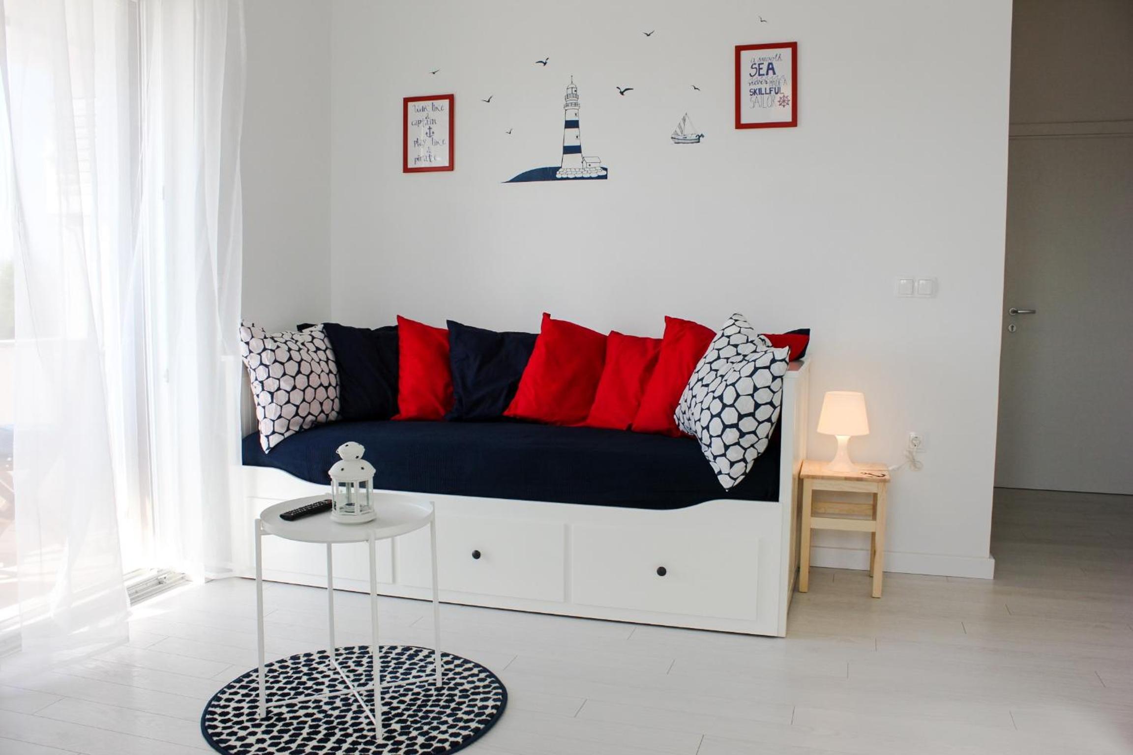 One-Bedroom Apartment with Balcony photo 2
