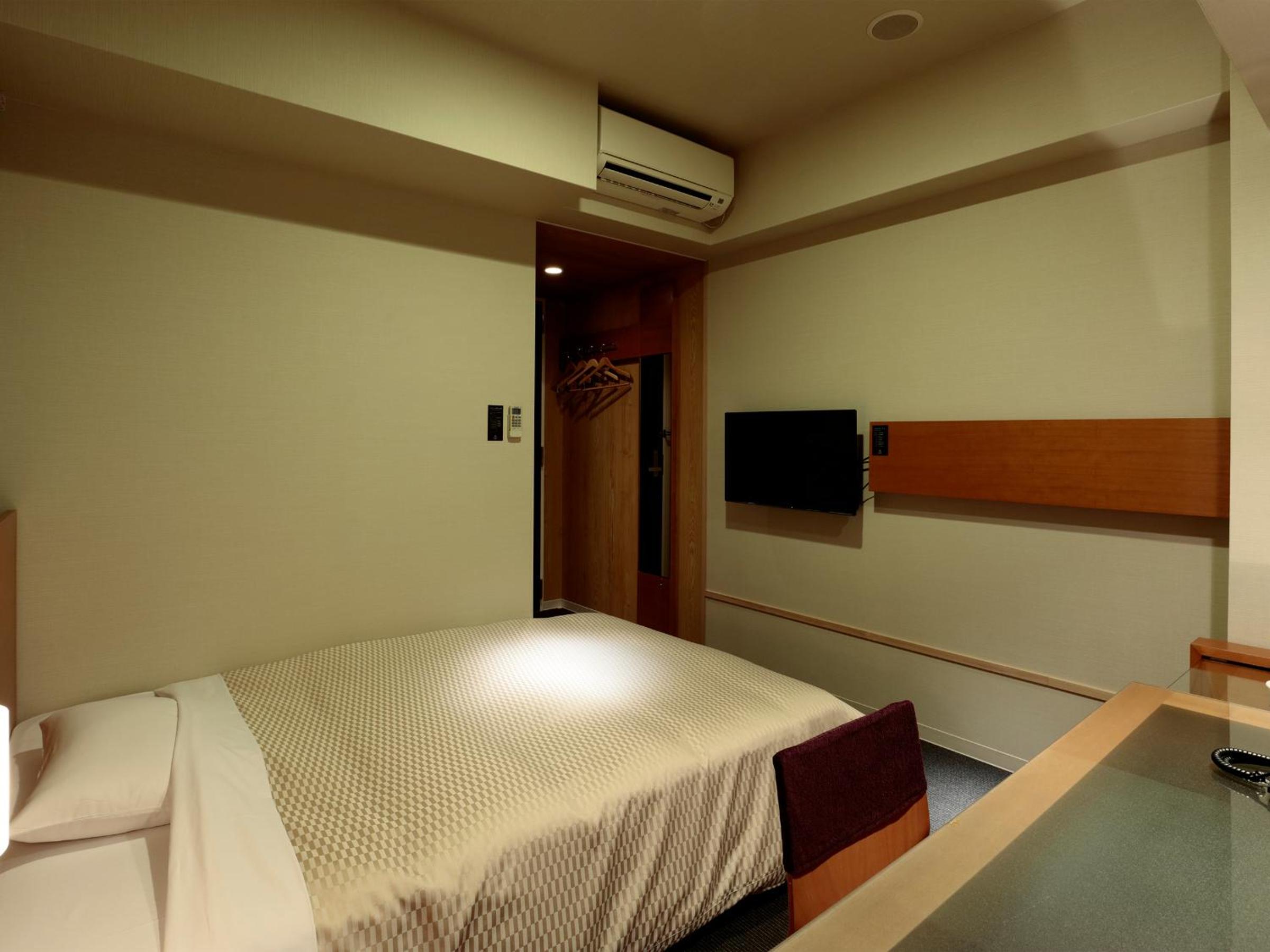 Standard Double Room - Non-Smoking - Photo 3