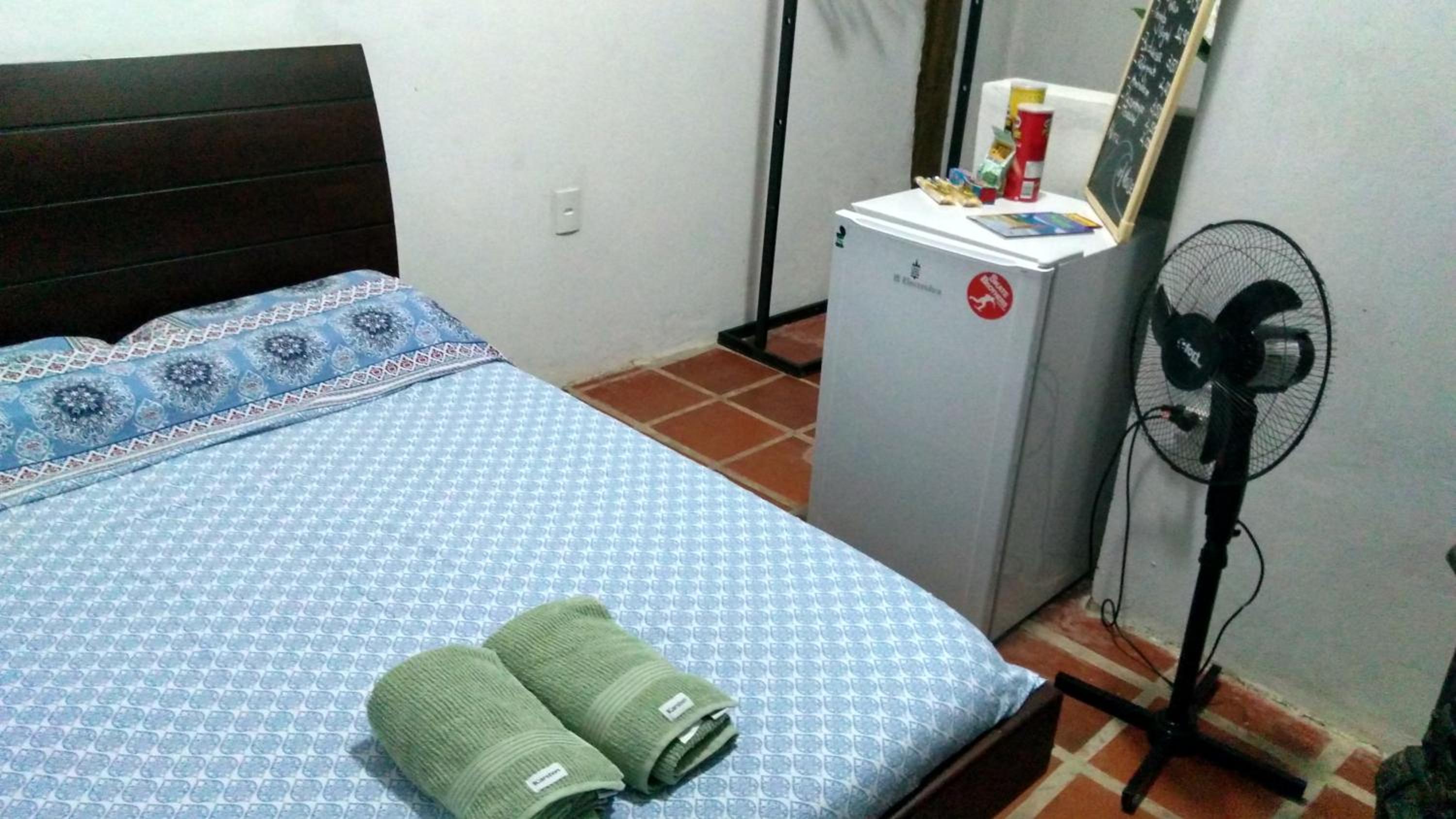 Double or Twin Room with Private Bathroom photo 3