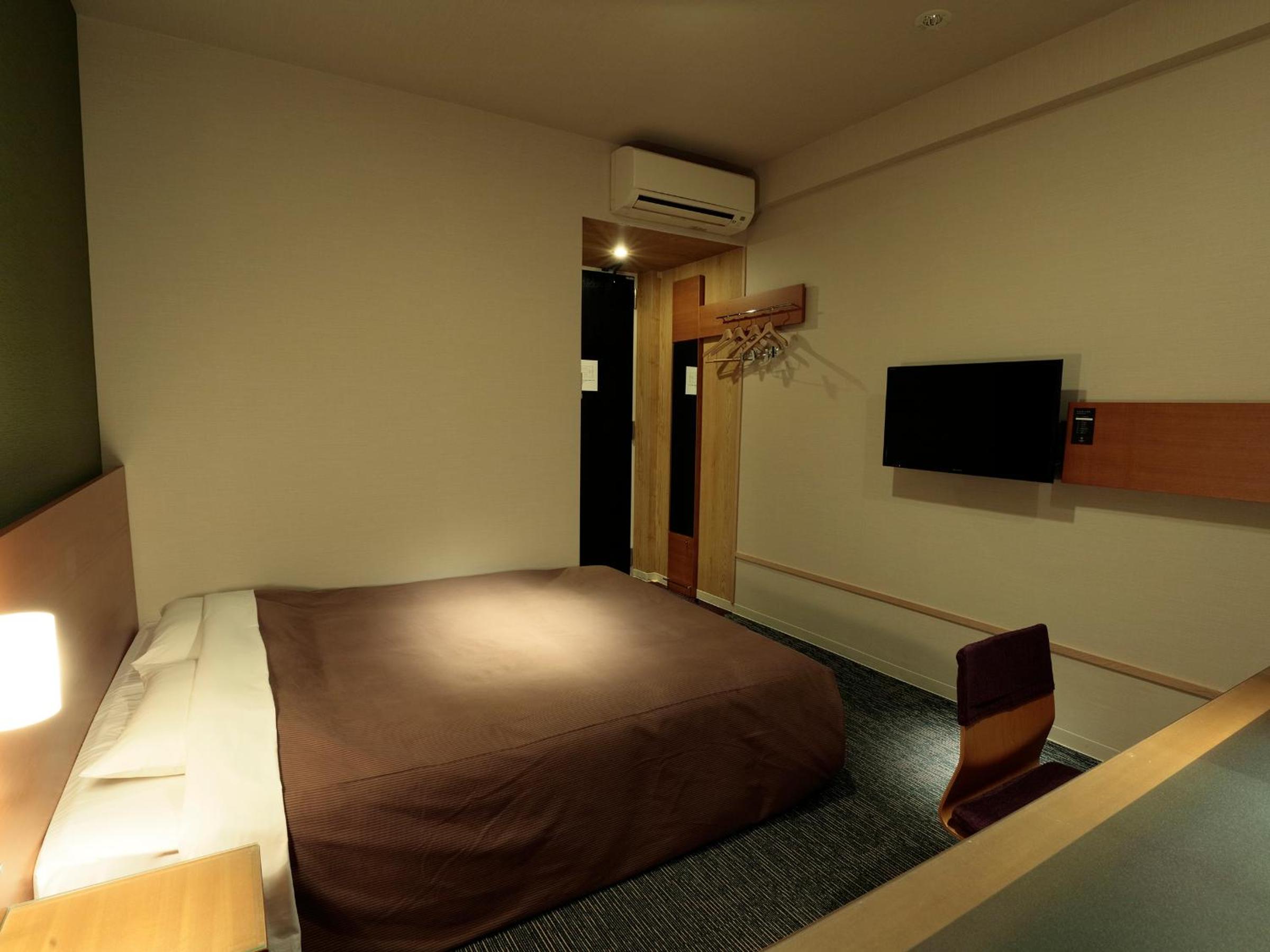 Queen Room - Smoking - Photo 6