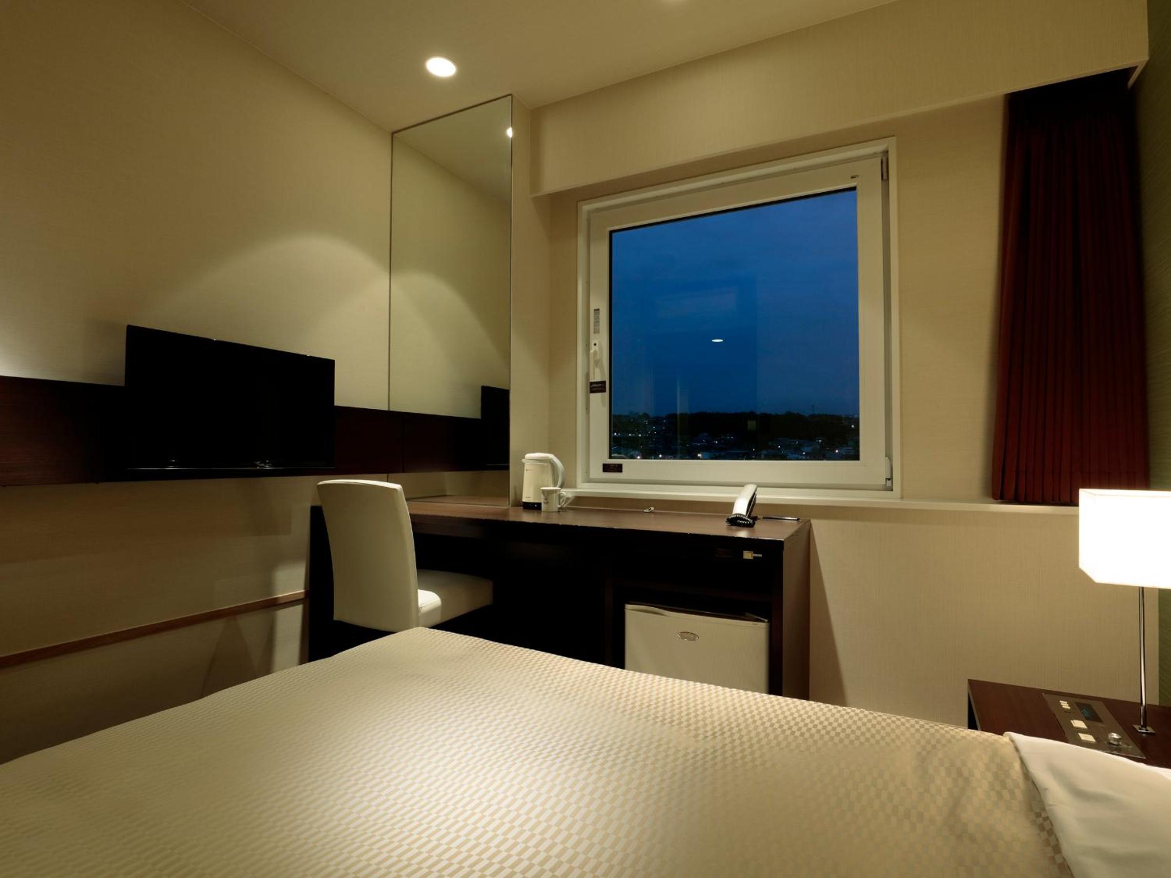 Standard Double Room - Non-Smoking - Photo 2