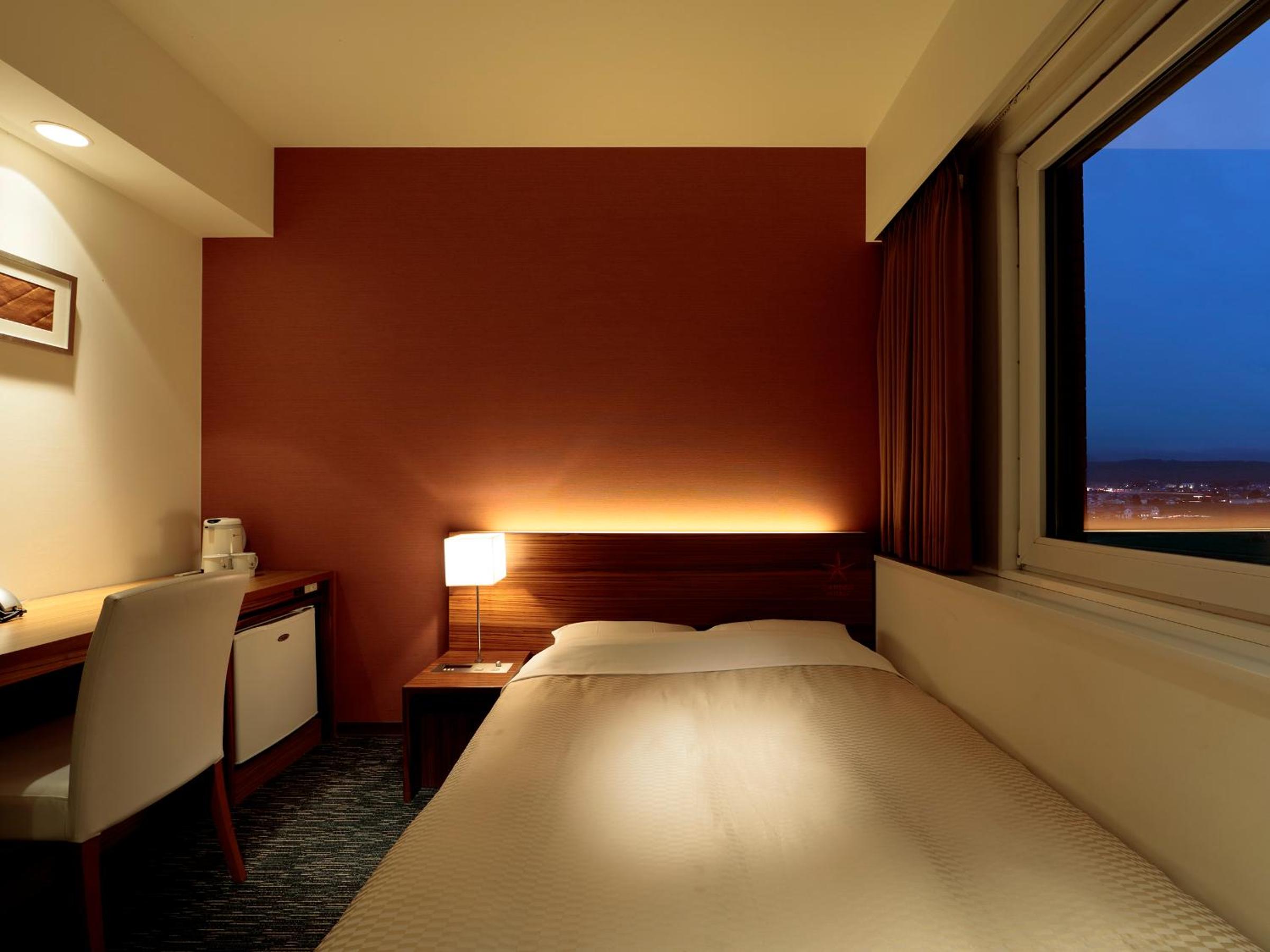 Standard Double Room - Non-Smoking - Photo 6